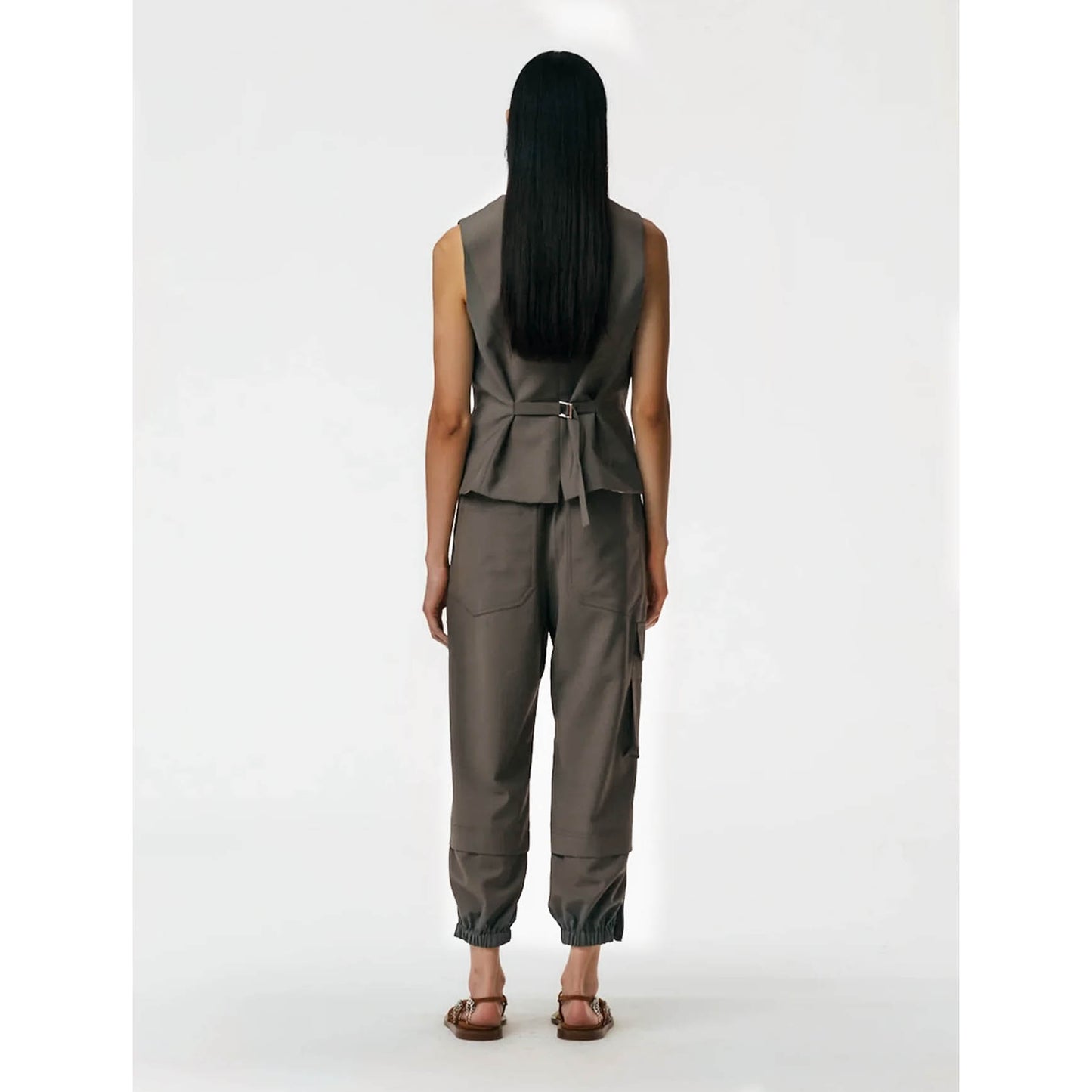 Tibi Tropical Wool Pull On "Wilt" Jogger in Dark Stone, size Large