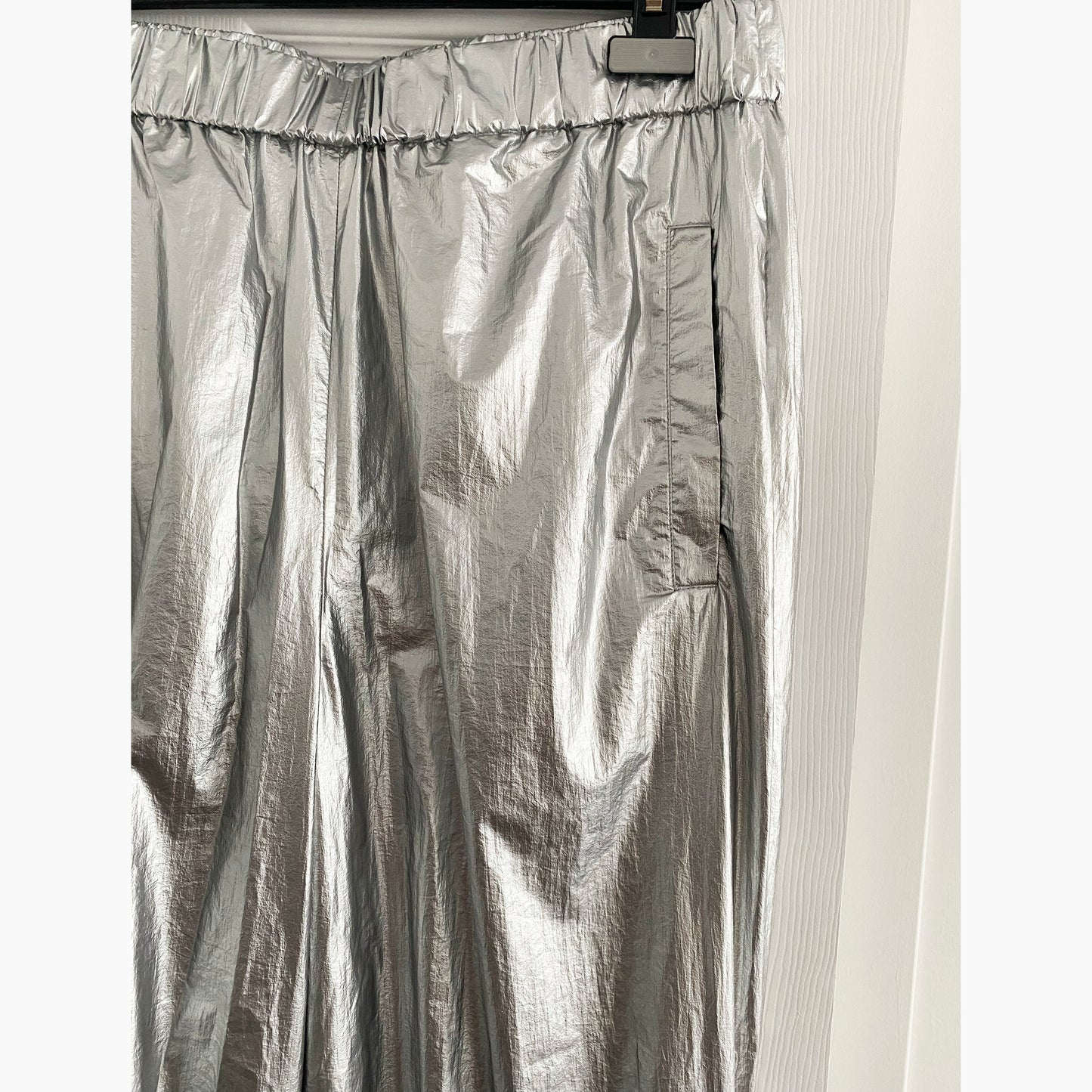 Tibi Silver Metallic Nylon Pull On Wilt Jogger, size Large