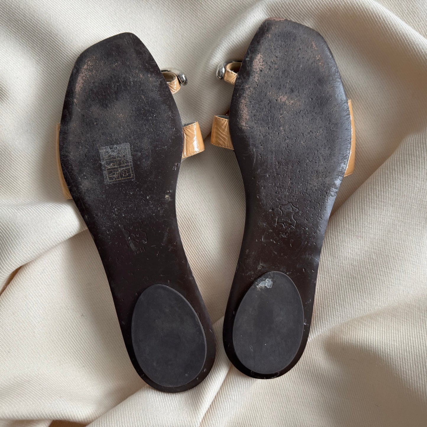 Tory Burch "Pierced" Slides in "Cantucci/Silver", size 7