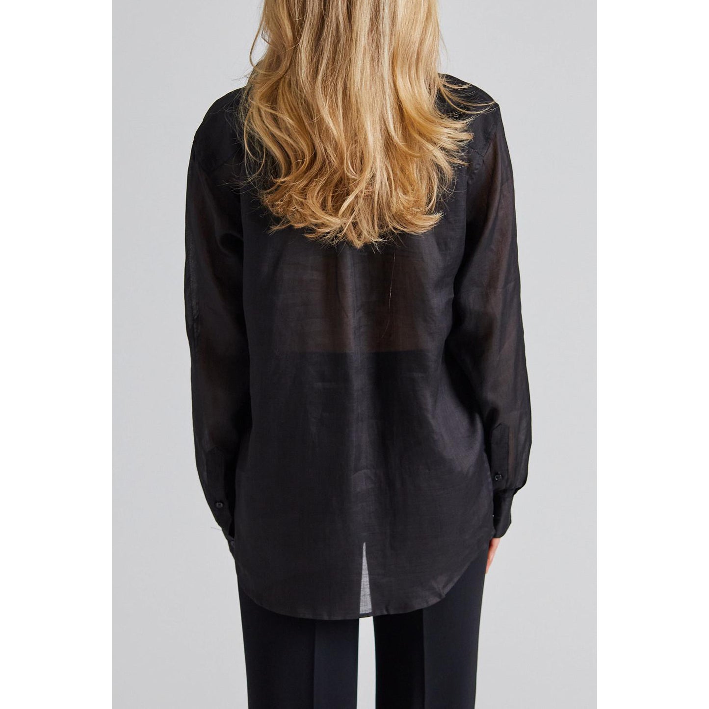 Toteme Double Layered Ramie Shirt in Black, size 38 (Medium)