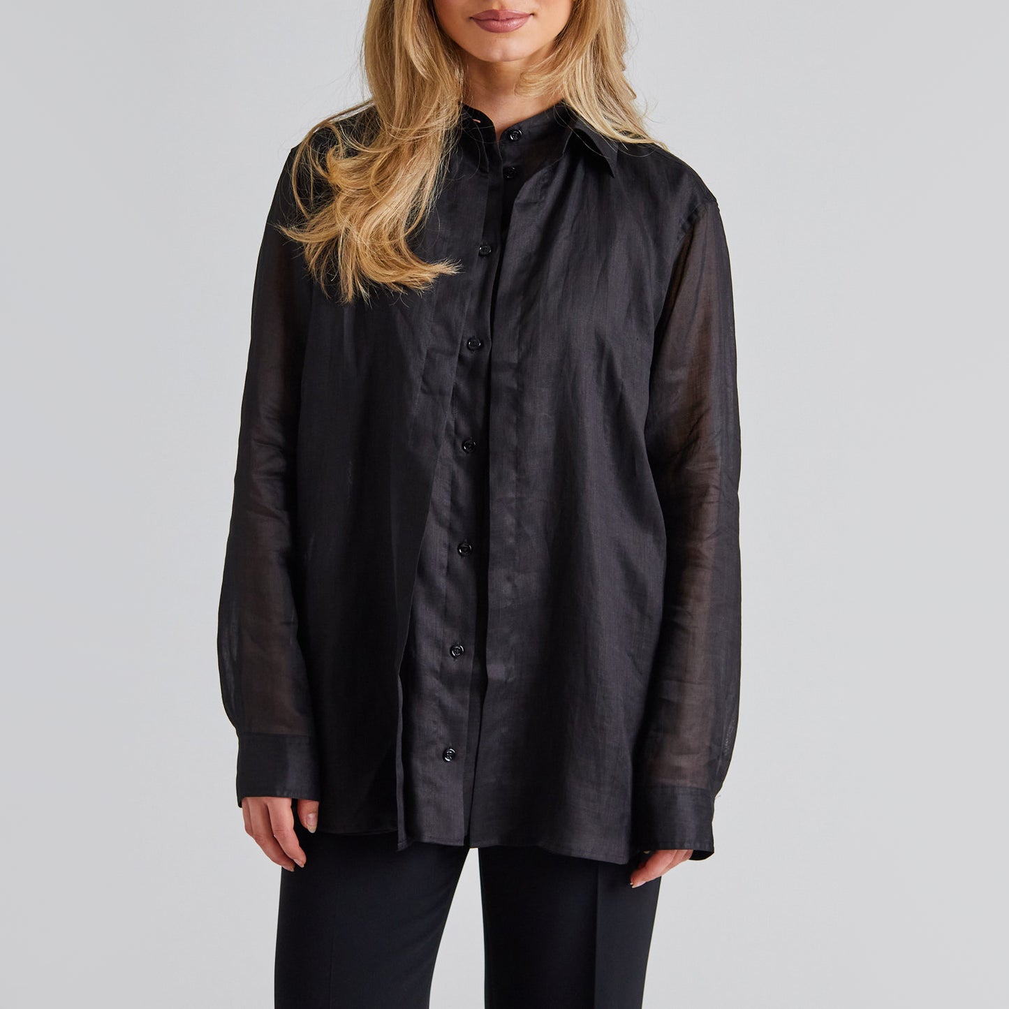 Toteme Double Layered Ramie Shirt in Black, size 38 (Medium)