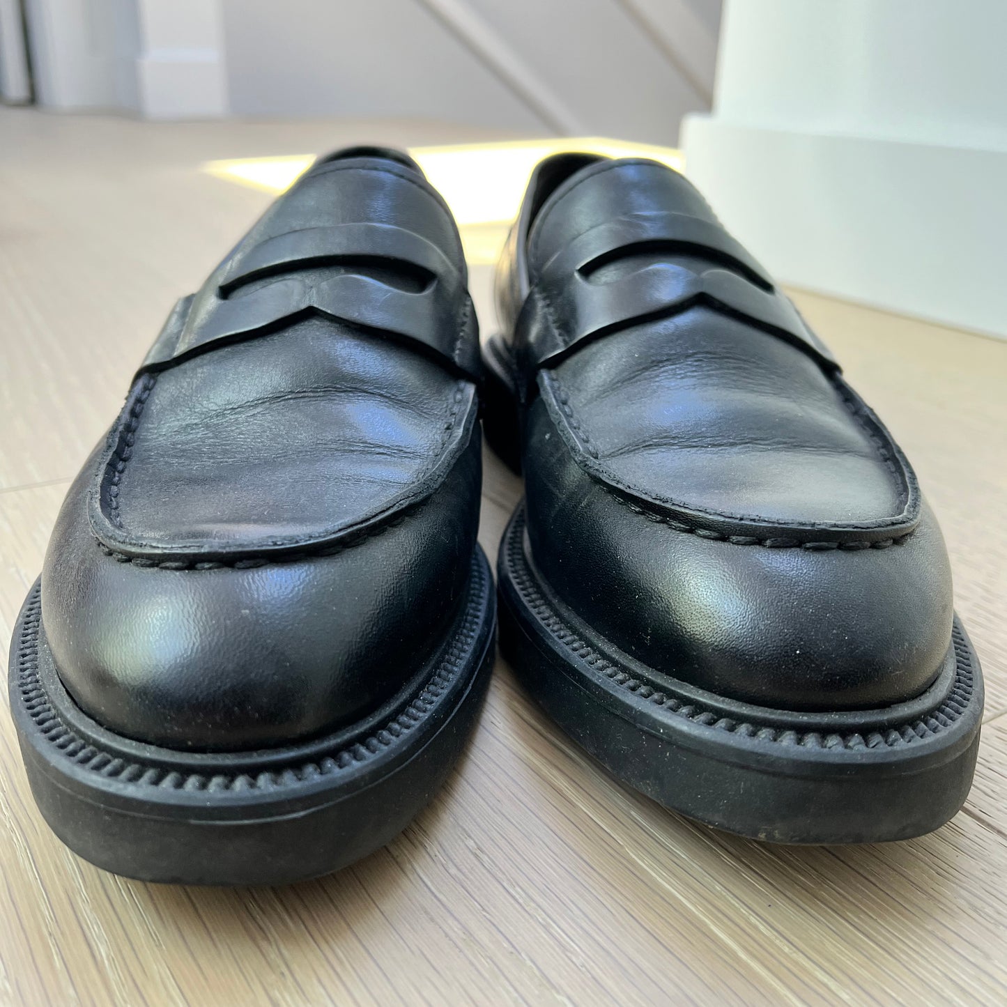 Vagabond "Alex" Loafers in Black, size 39