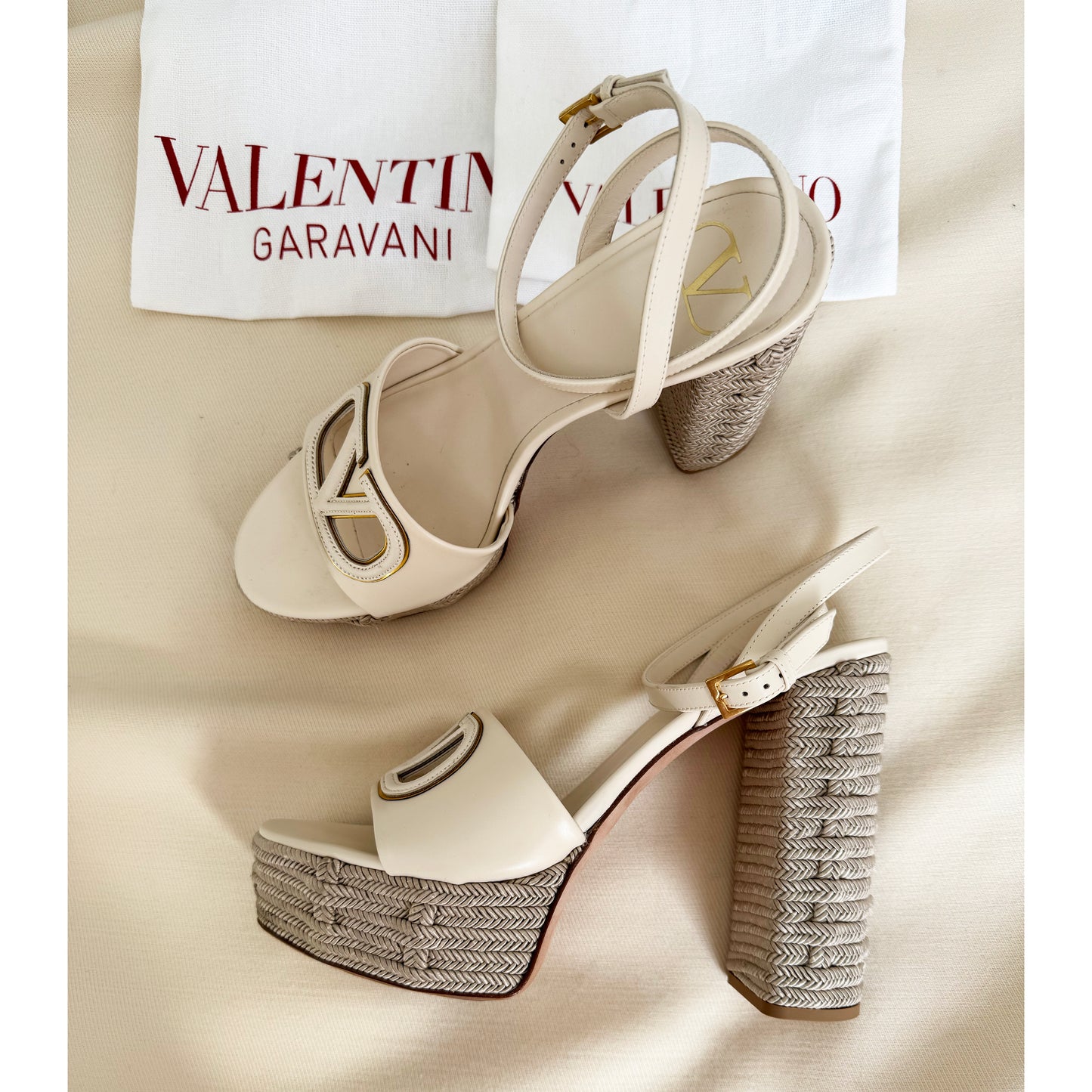 Valentino V-Logo Platform Sandals in Light Ivory/Antique Brass, size 39