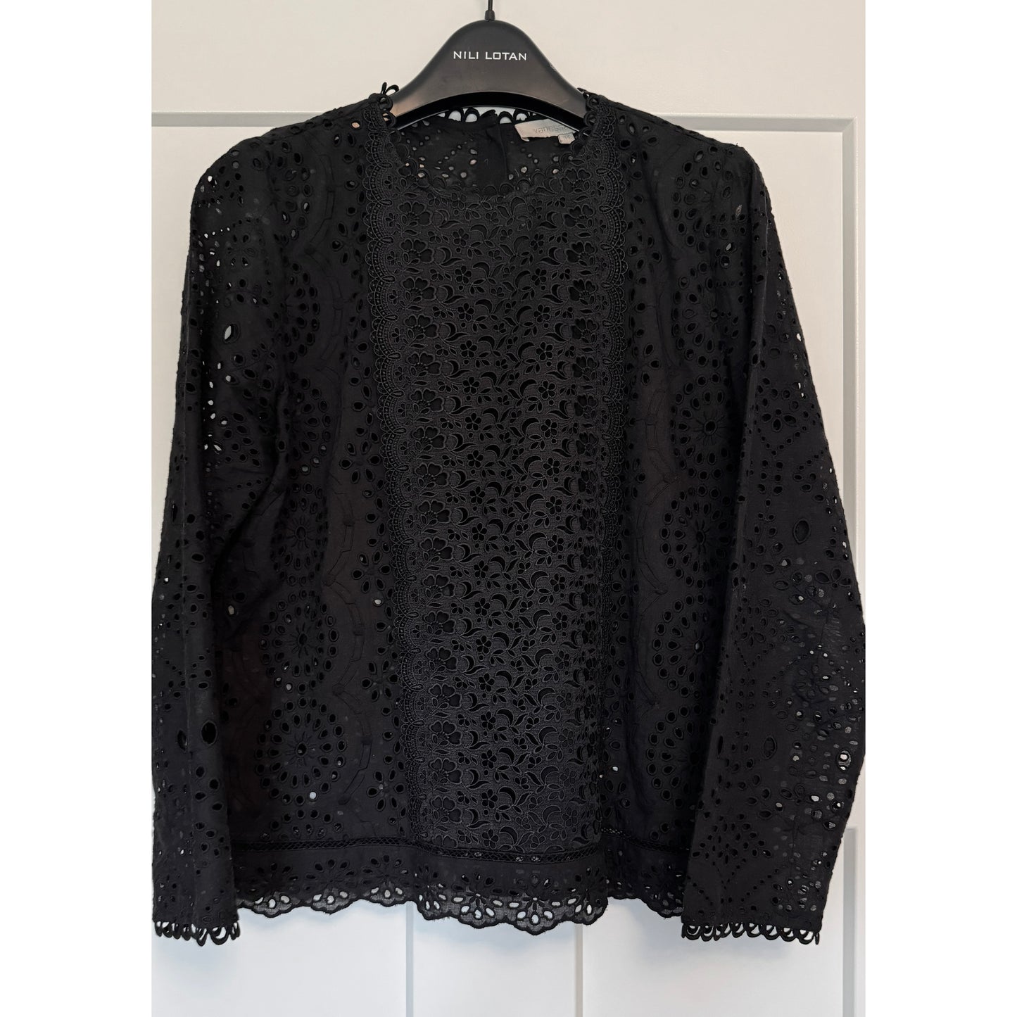 Vanessa Bruno Eyelet Lace Top in Black, size 34