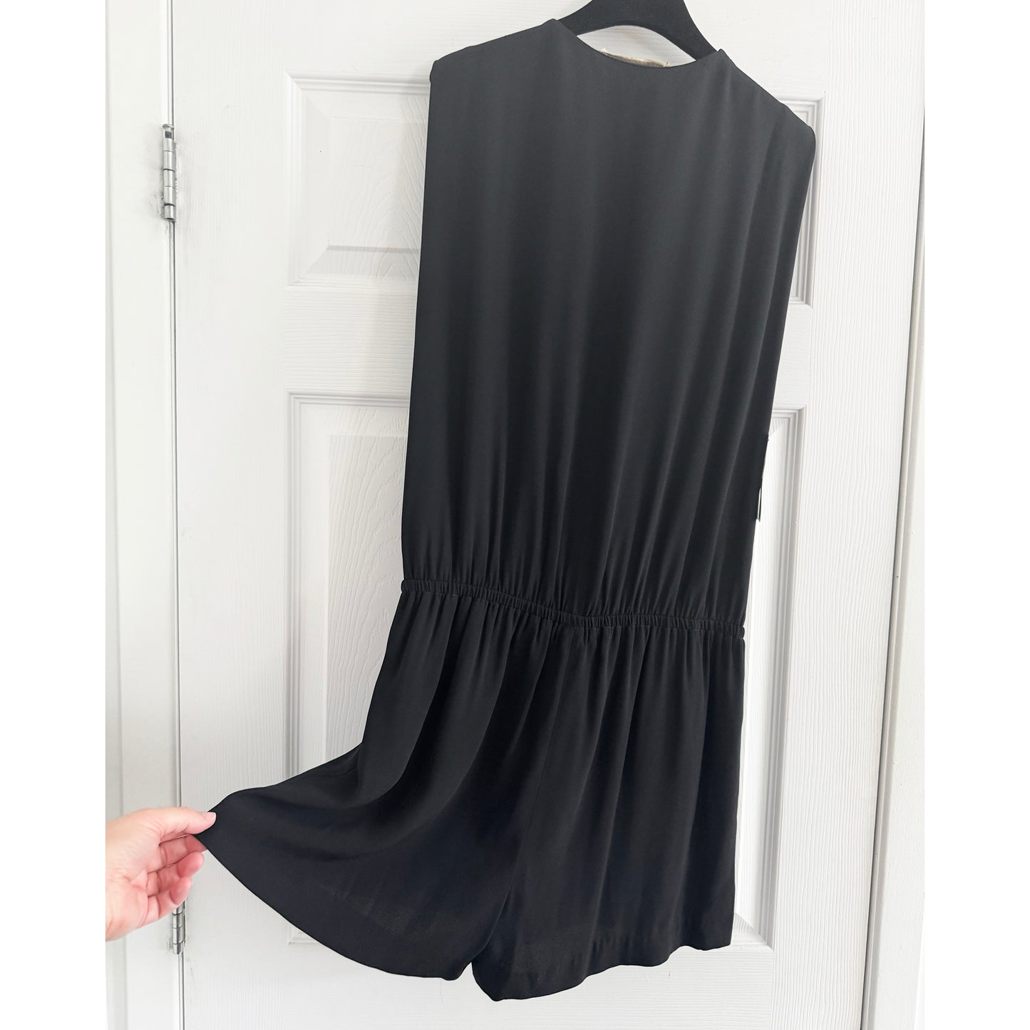 Vanessa Bruno V-Neck Crepe Romper in Black, size 40 (fits size 6/8)