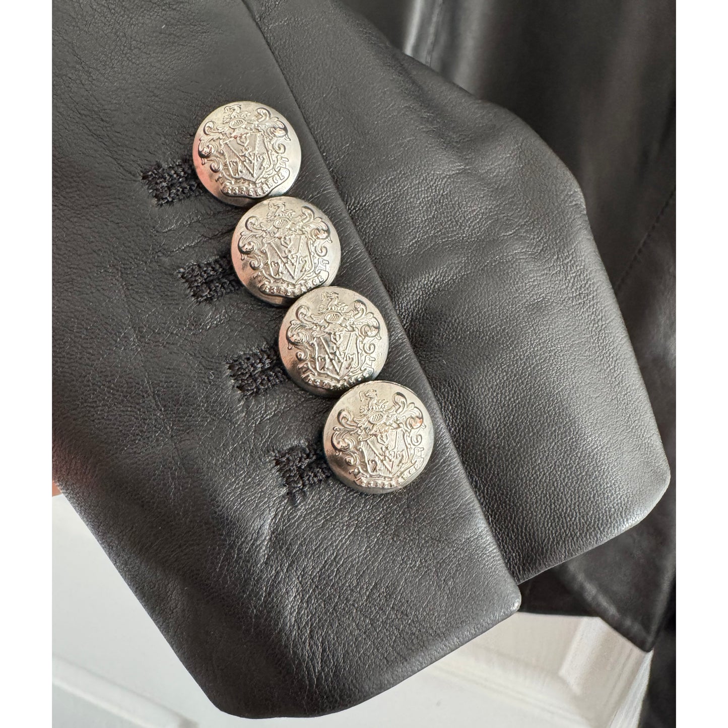 Veronica Beard Cooke Peak-Lapel Leather Jacket in Black, size 4