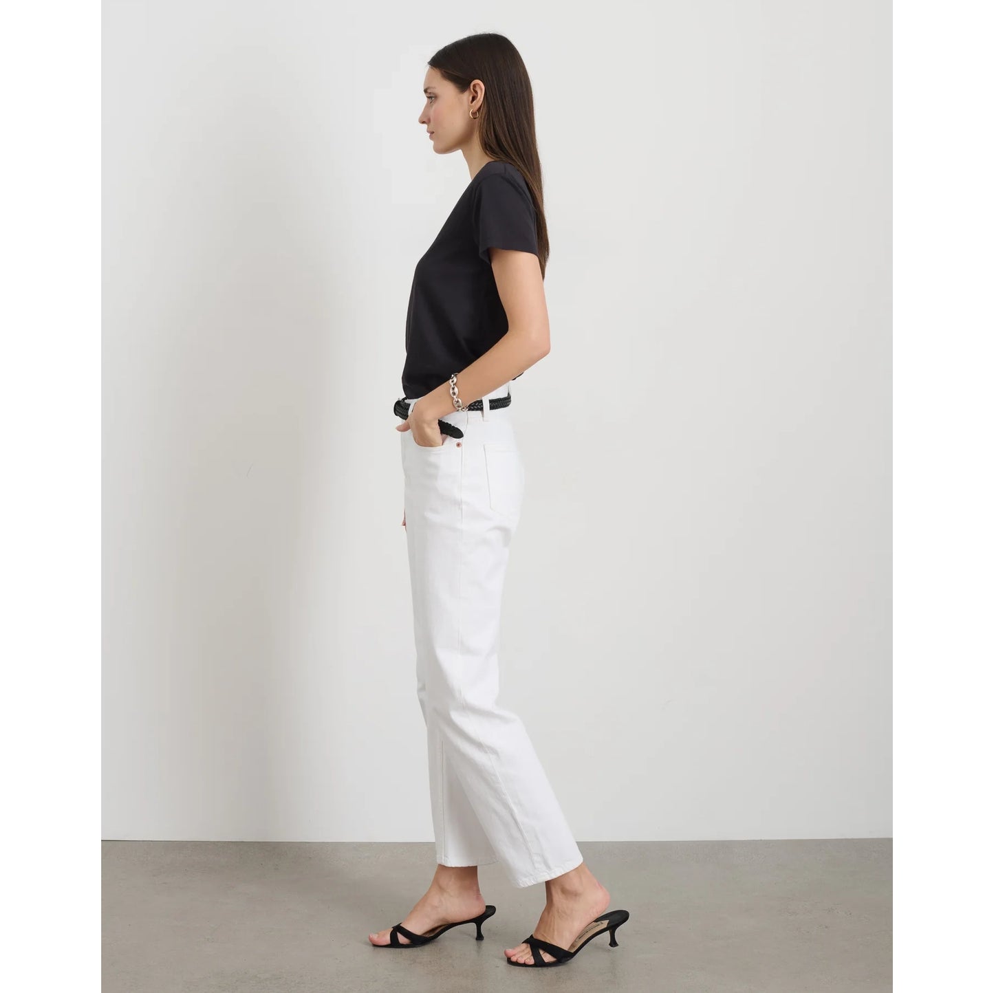 Alex Mill "Jane" Mid Rise Straight Jean in "Shiro" White Wash, size 28 (fits 27/28)