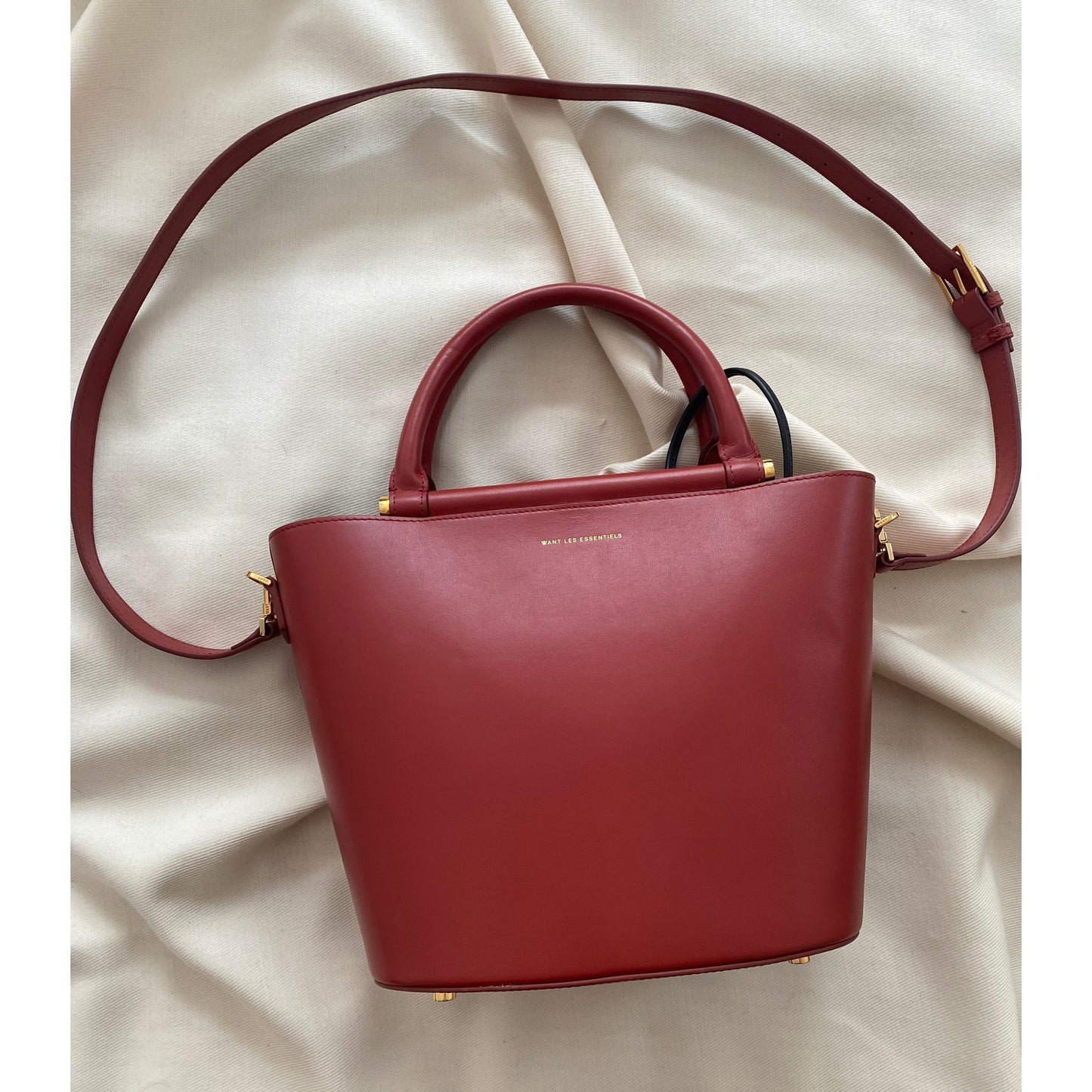 Want Les Essentiels "Munro" Bag in Red