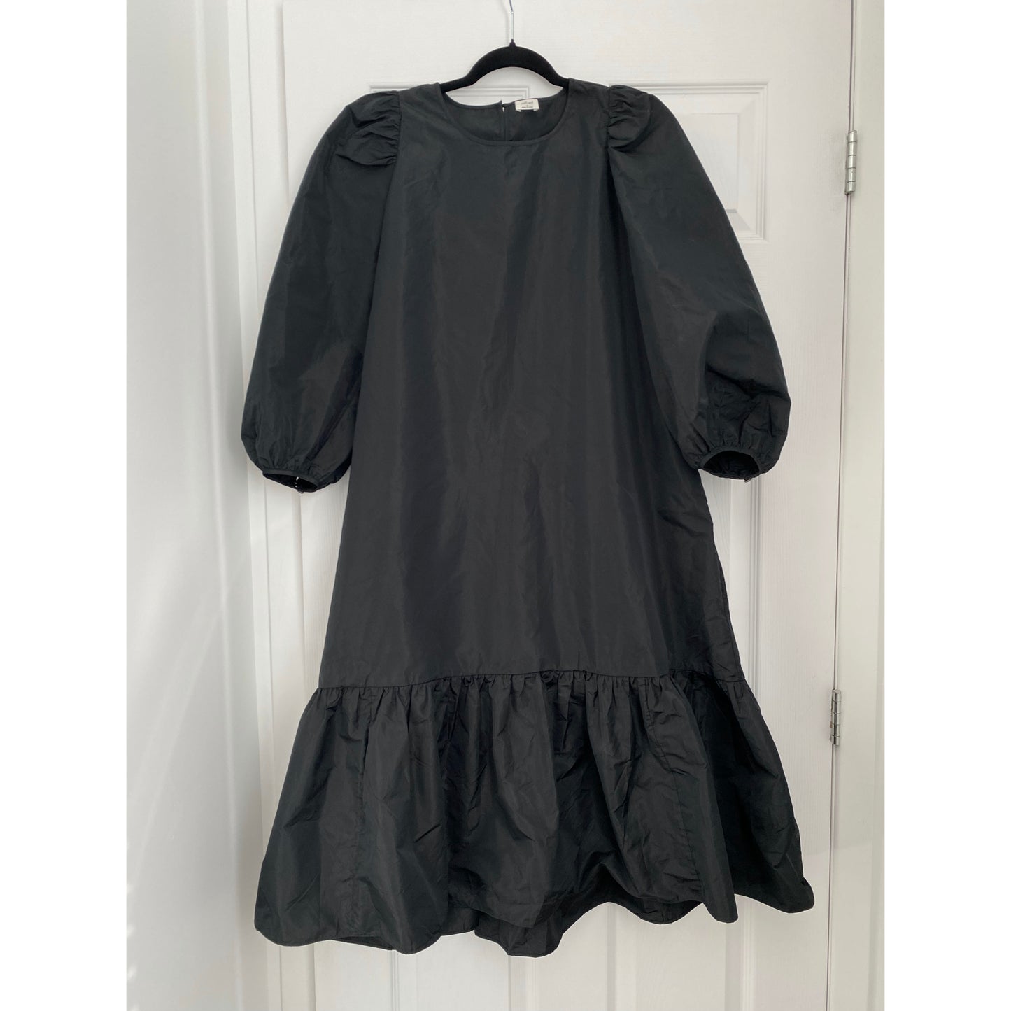 Wilfred "Sedona" Black Taffeta Dress, size Small