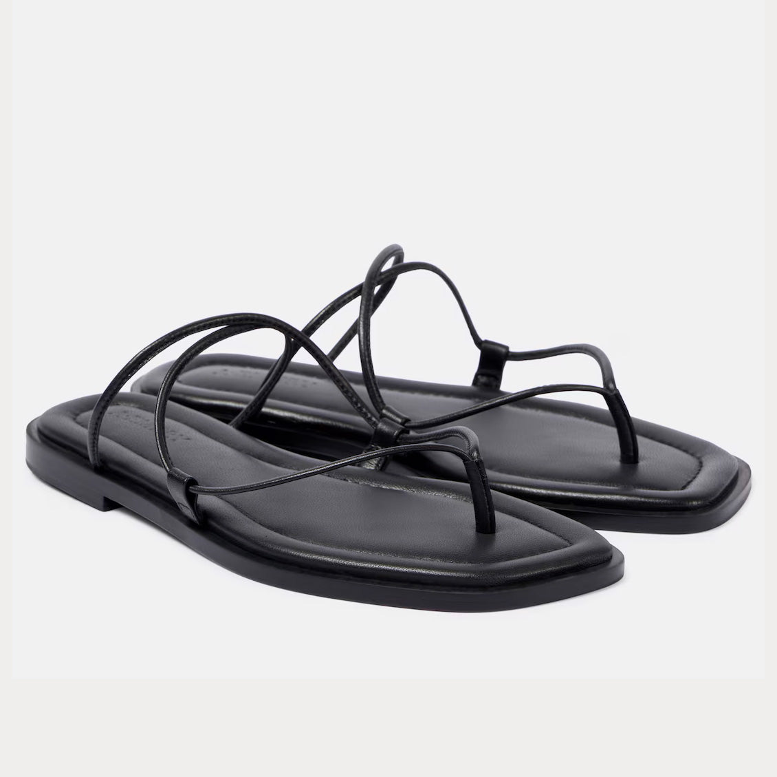 A Emery "Nodi" Strappy Sandals in Black, size 39 (fits 8.5)