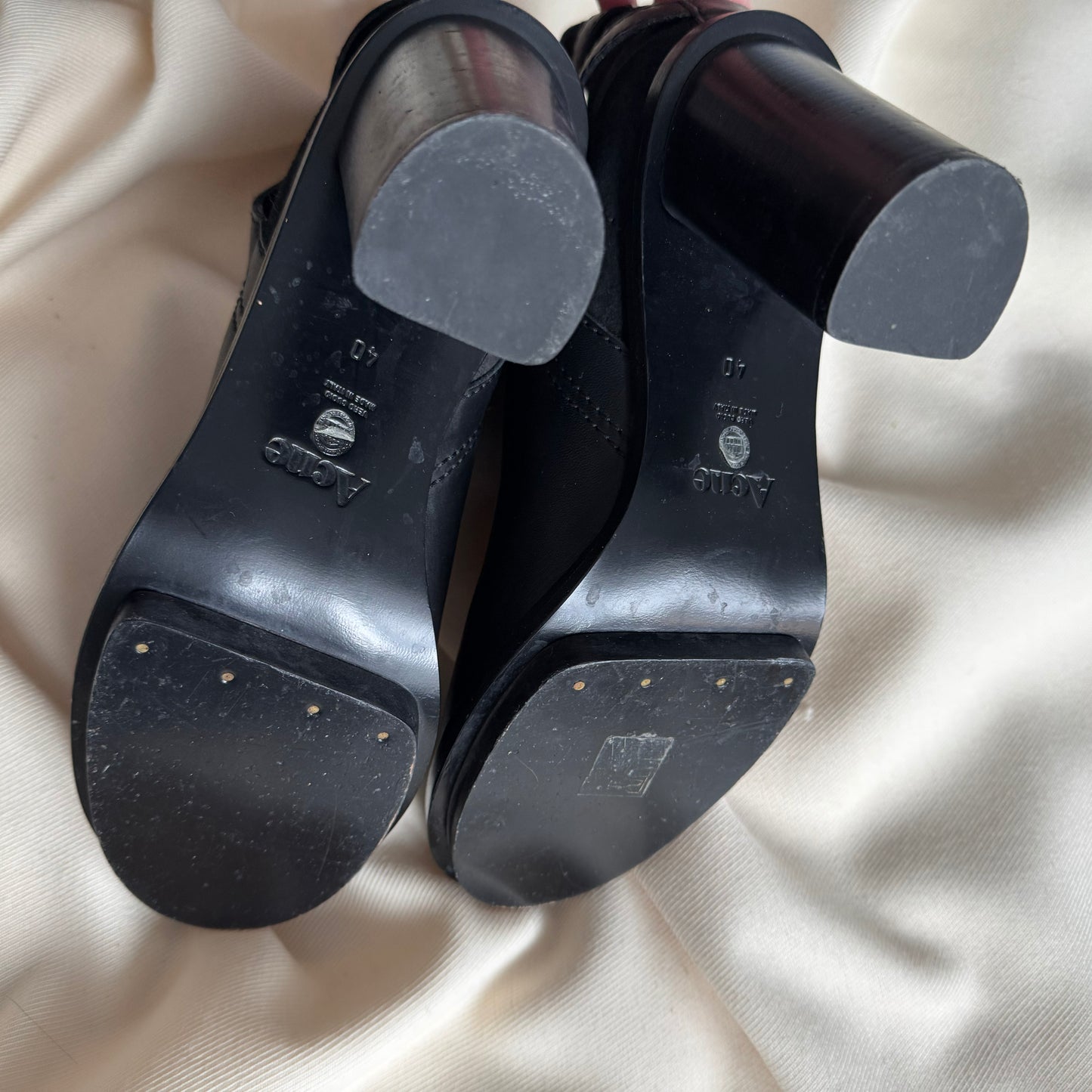 ACNE STUDIOS "Cypress" Ankle Boot in Black, size 40