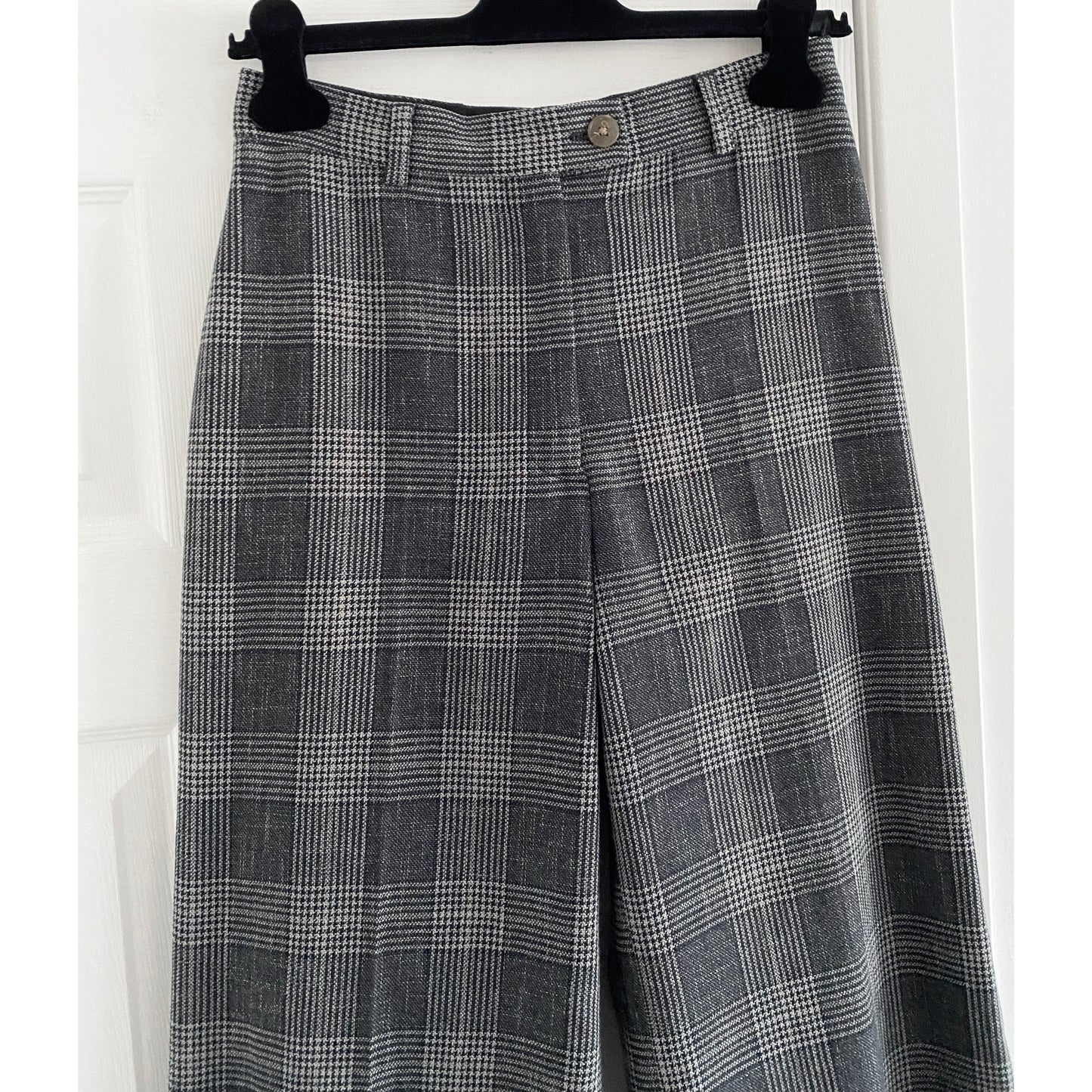 Acne Checked Wide Leg Pants in Grey, size 36 (fits size 2/4)