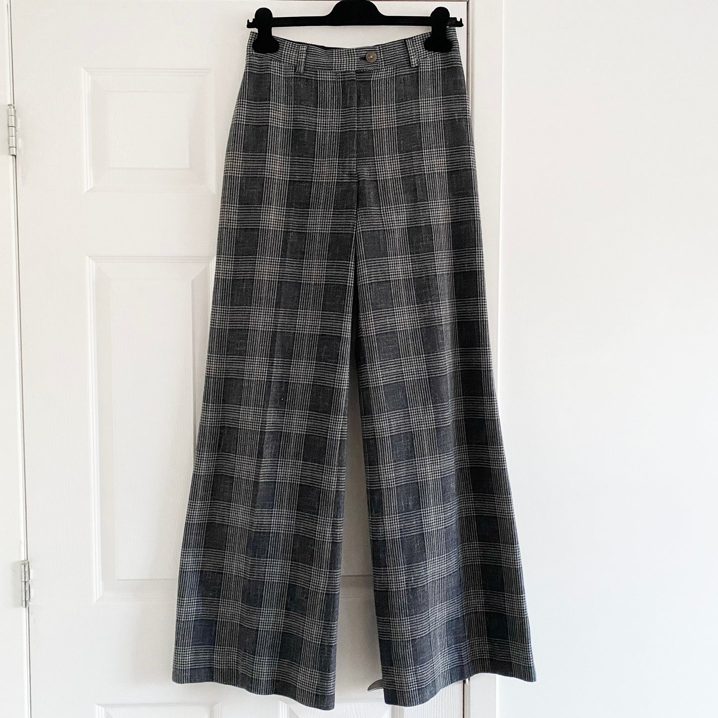 Acne Checked Wide Leg Pants in Grey, size 36 (fits size 2/4)