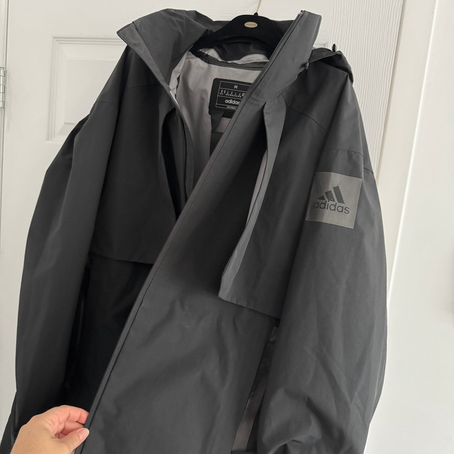 Adidas MyShelter "Rain.Rdy" Rain Jacket in Black, size Medium