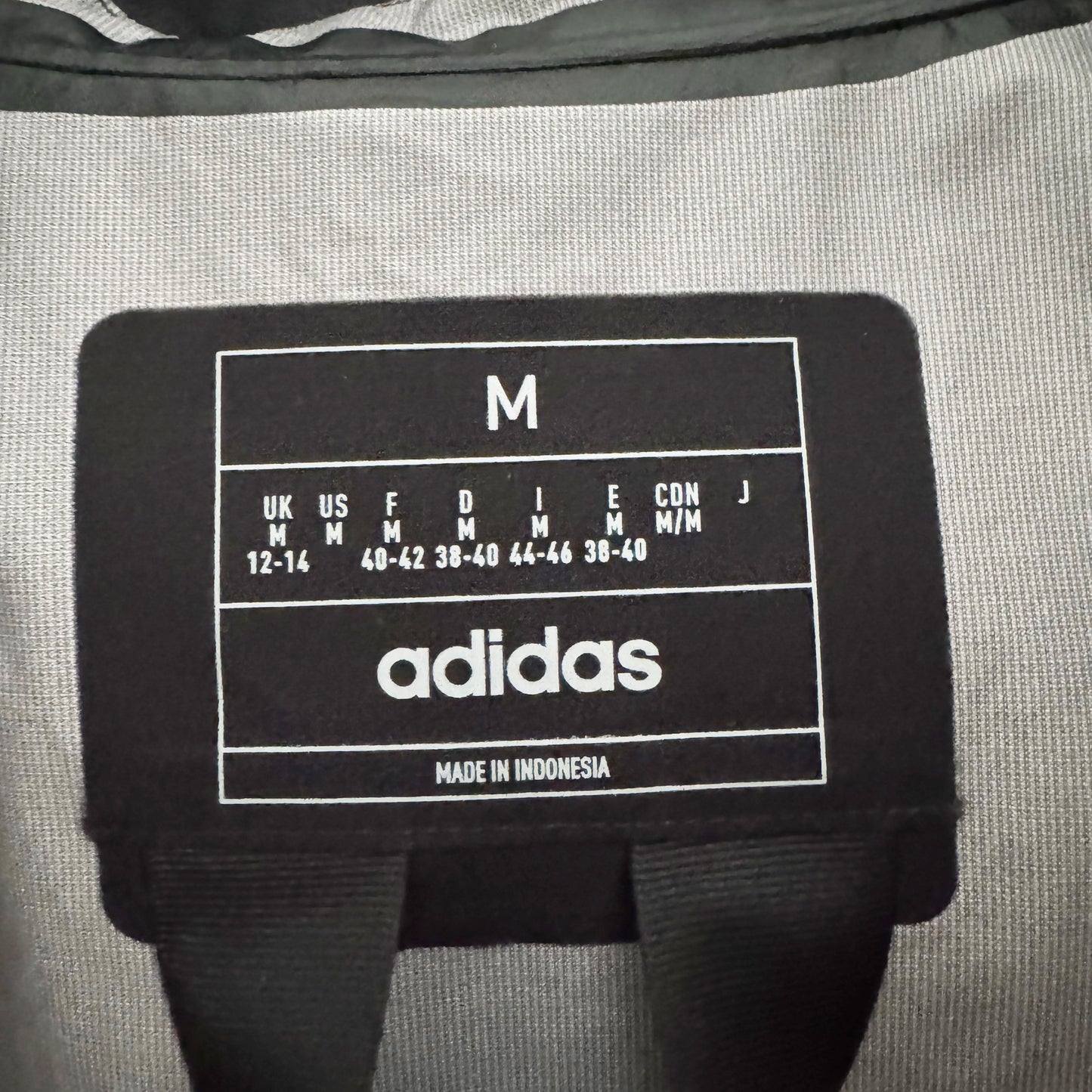 Adidas MyShelter "Rain.Rdy" Rain Jacket in Black, size Medium