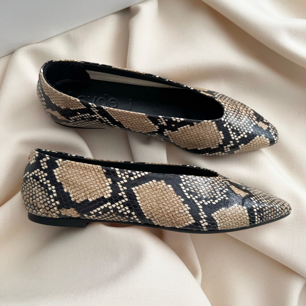 Aeyde "Betty" Snake Print Flats in "Hazelnut", size 38