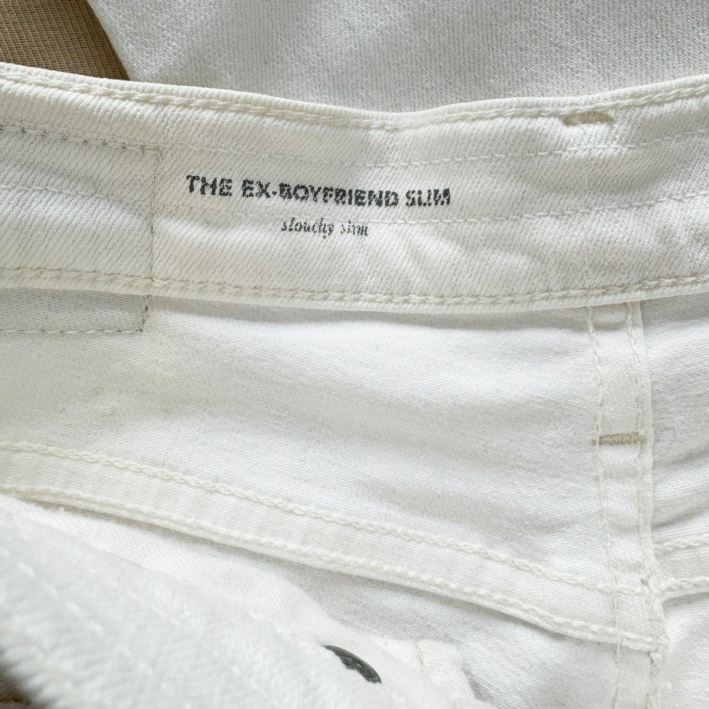 AG "Ex-Boyfriend Slim" Slouchy Jeans in White, size 25