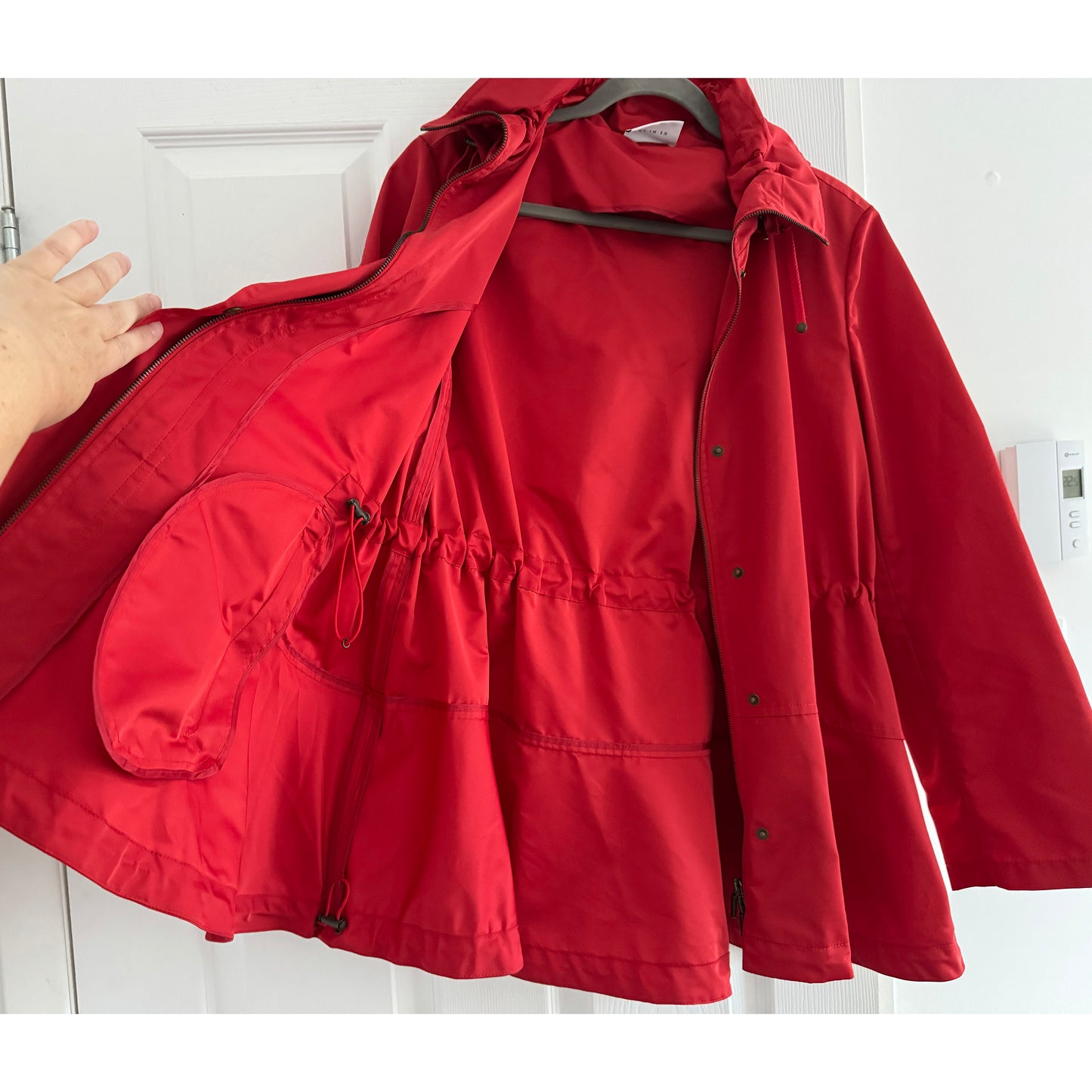 Akris Punto Red Flared Rain Jacket, size 8 (fits 6/8)