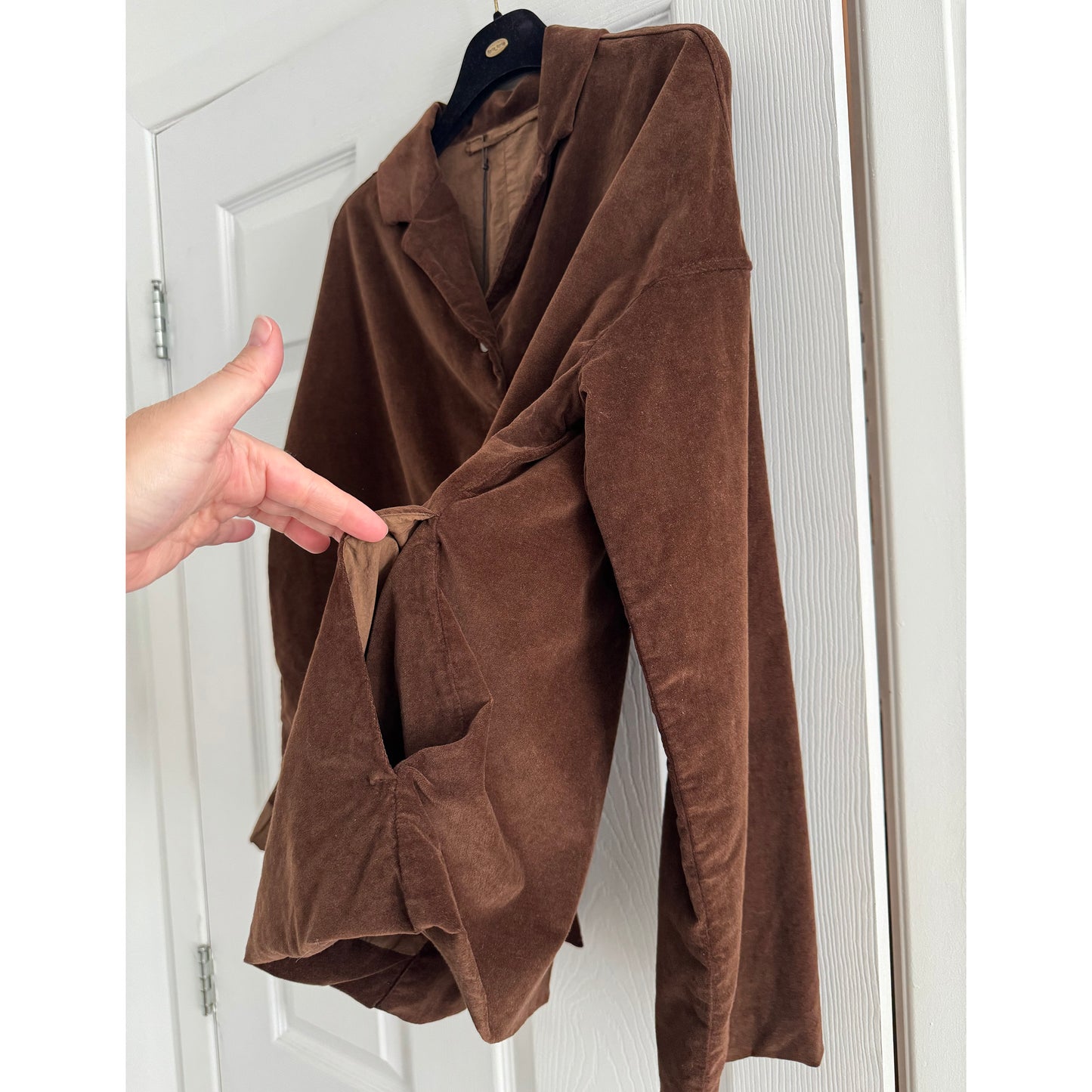 Album di Famiglia Velvet Loose Blazer in "Coffee", size Small