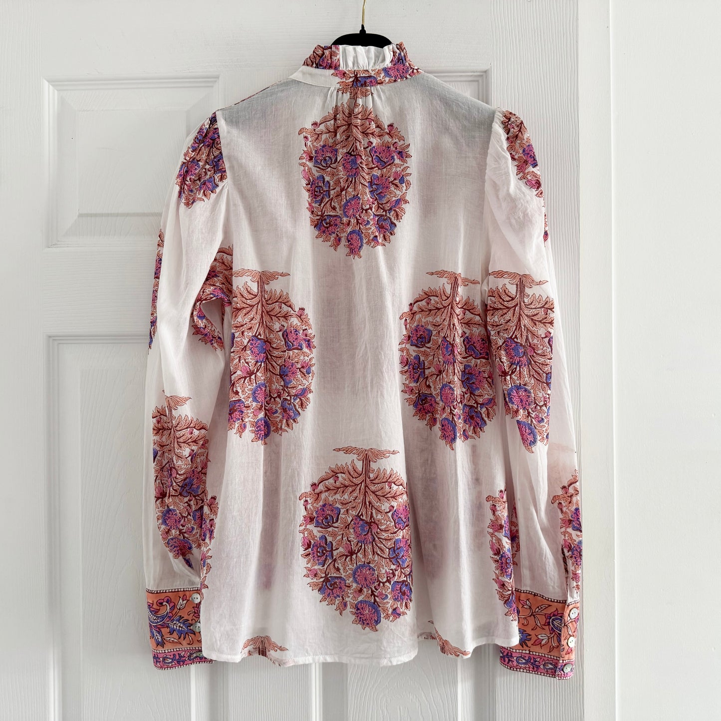 Alix of Bohemia "Annabel" Blouse in Fig Flower Print, size Small