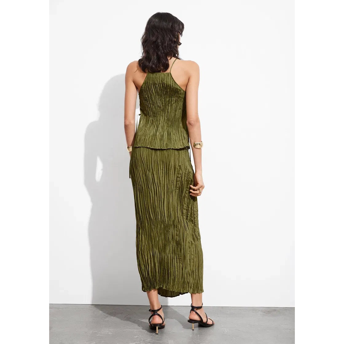 & Other Stories Pleated Silk Set in Green, size 6