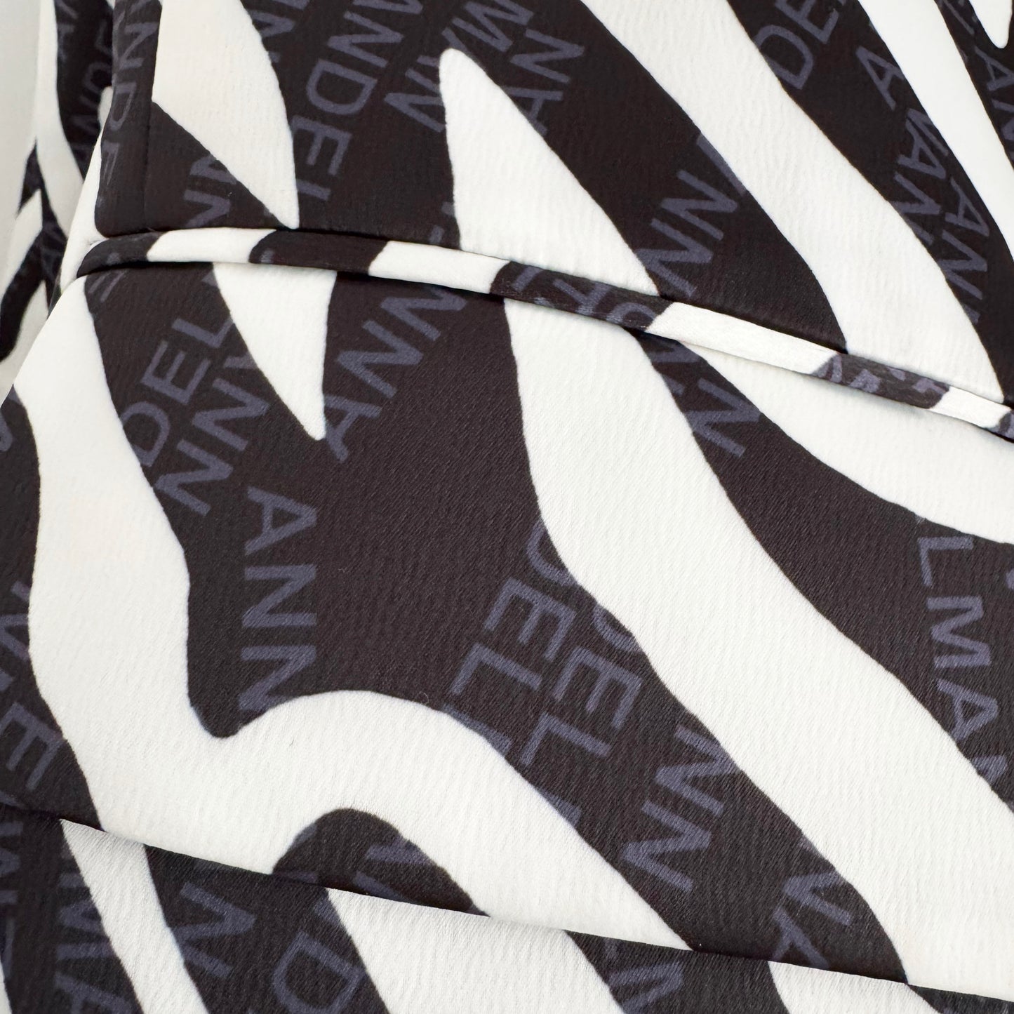 Ann Andelman Zebra Print Blazer, size 34