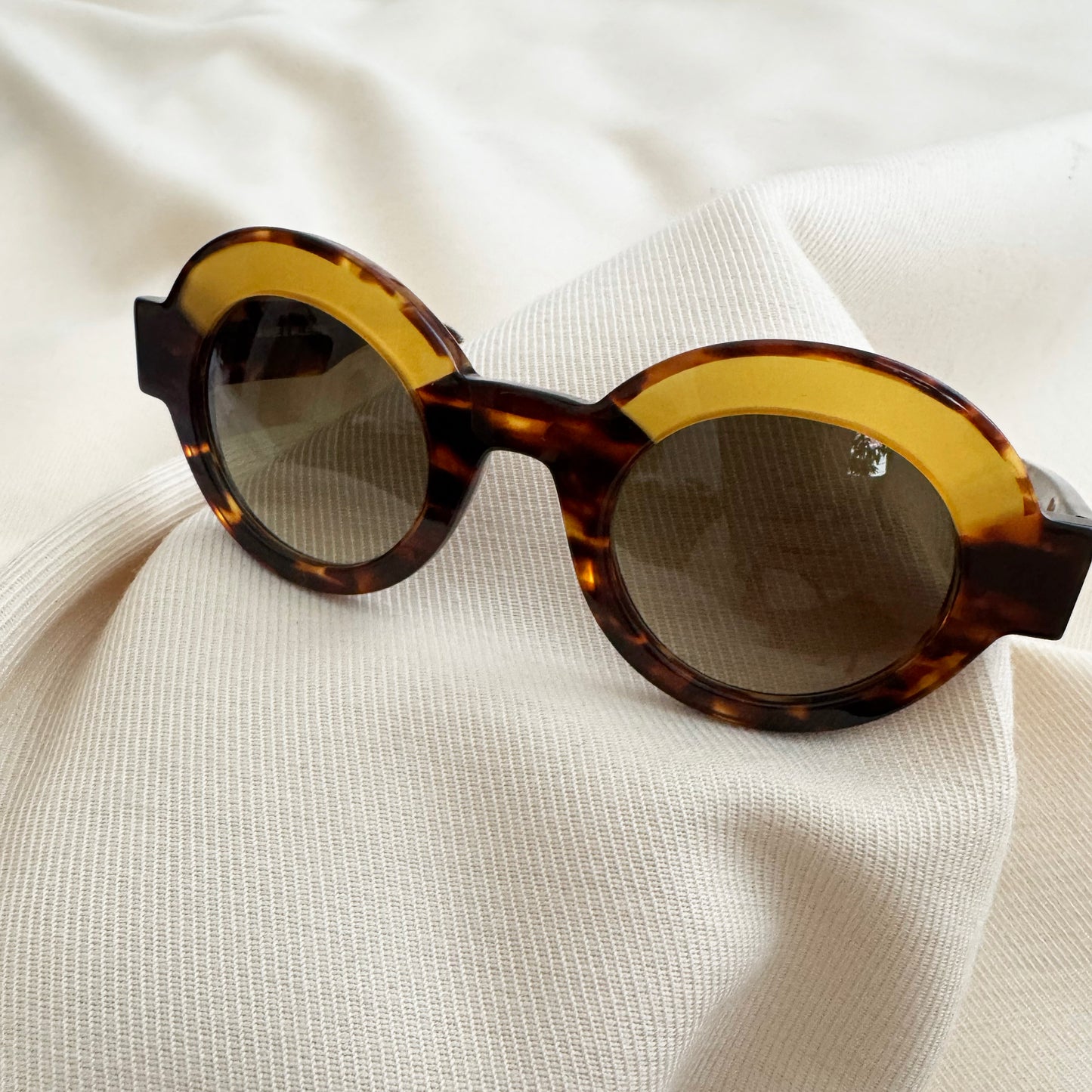 Anne & Valentin "She Moves" Sunglasses