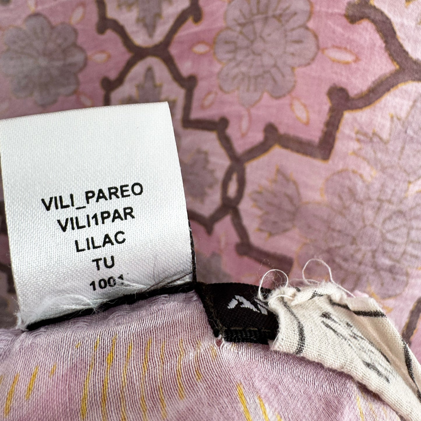 Antik Batik "Vili" Pareo Scarf in Lilac