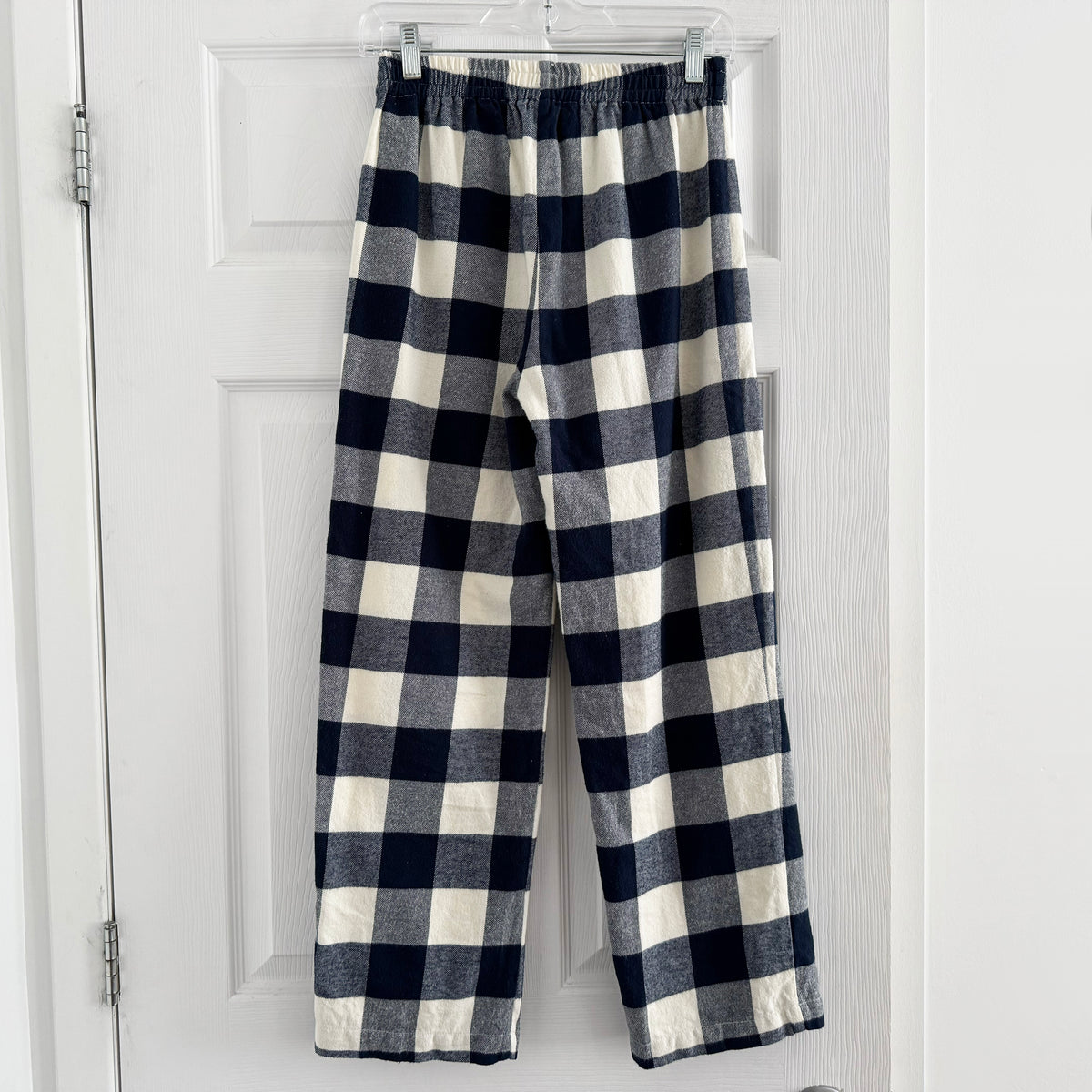 ** KIDS ** AO76 Flannel Pyjama Pants in Navy Check, size 12 years