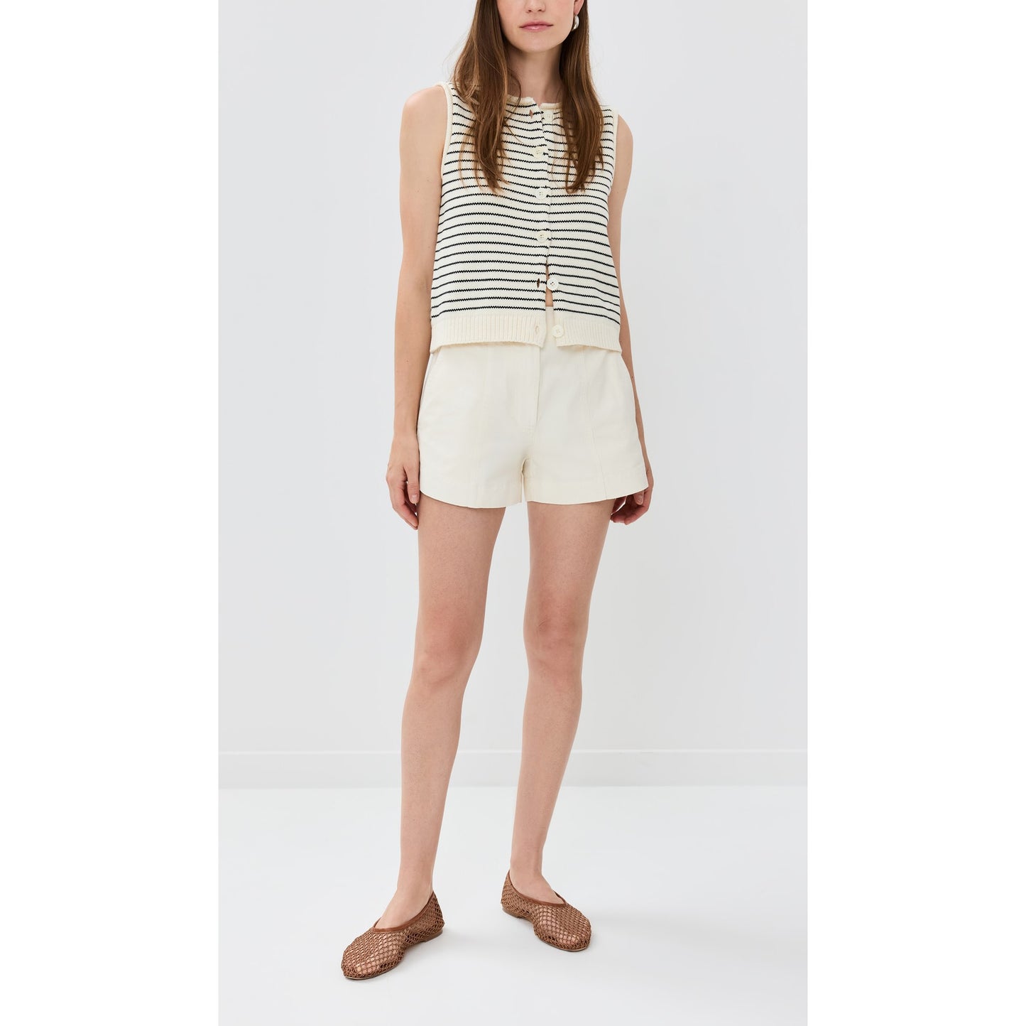 Apiece Apart "Veras" Shorts in Ivory, size 8