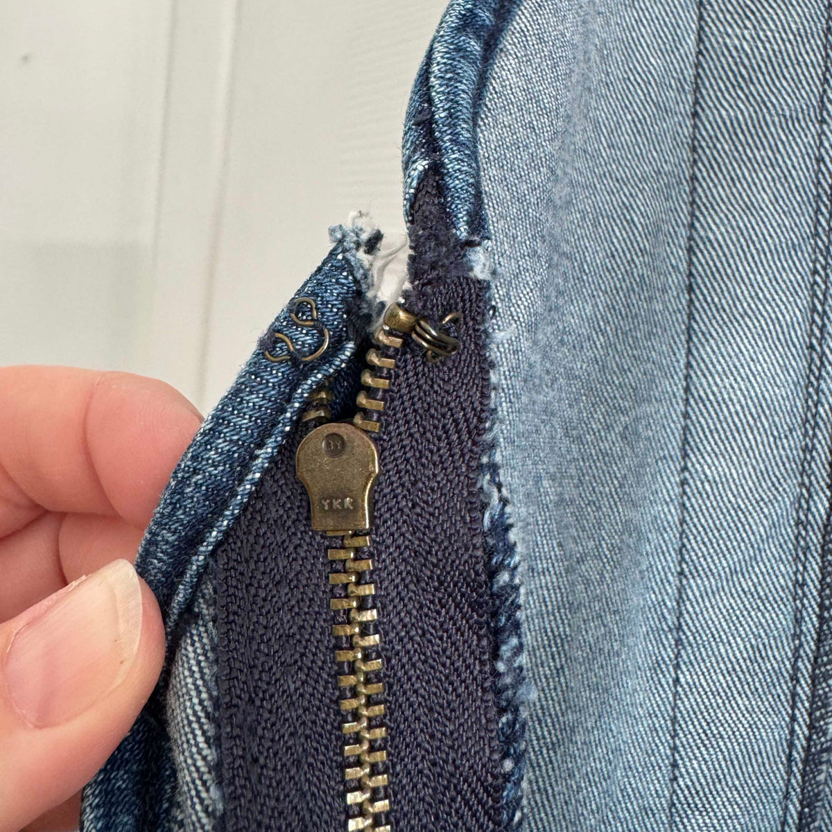 Apiece Apart "Carmen" Denim Overalls in Blue, size 4