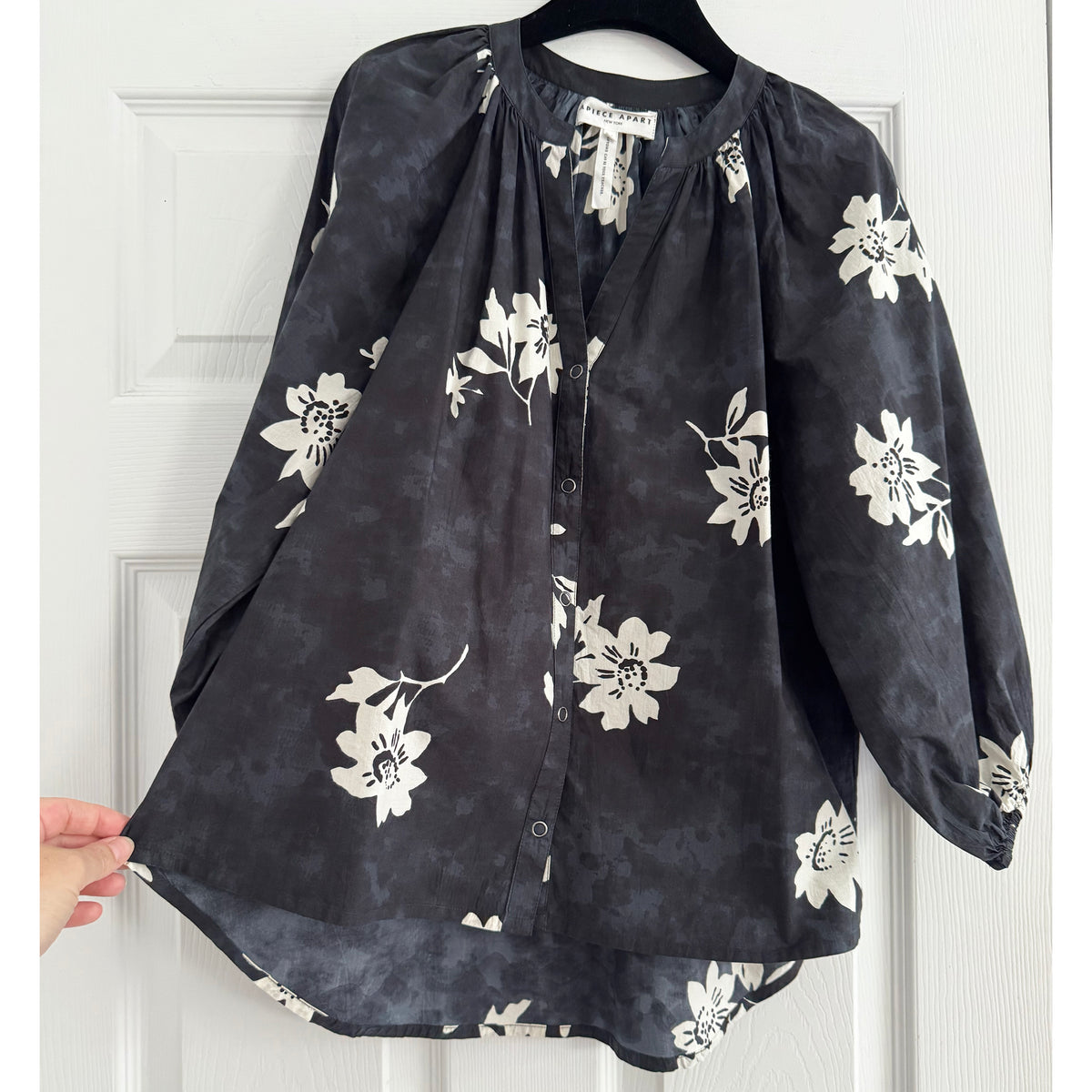 Apiece Apart "Mitte" Floral Print Top in Black/Blue/Ivory, size XS