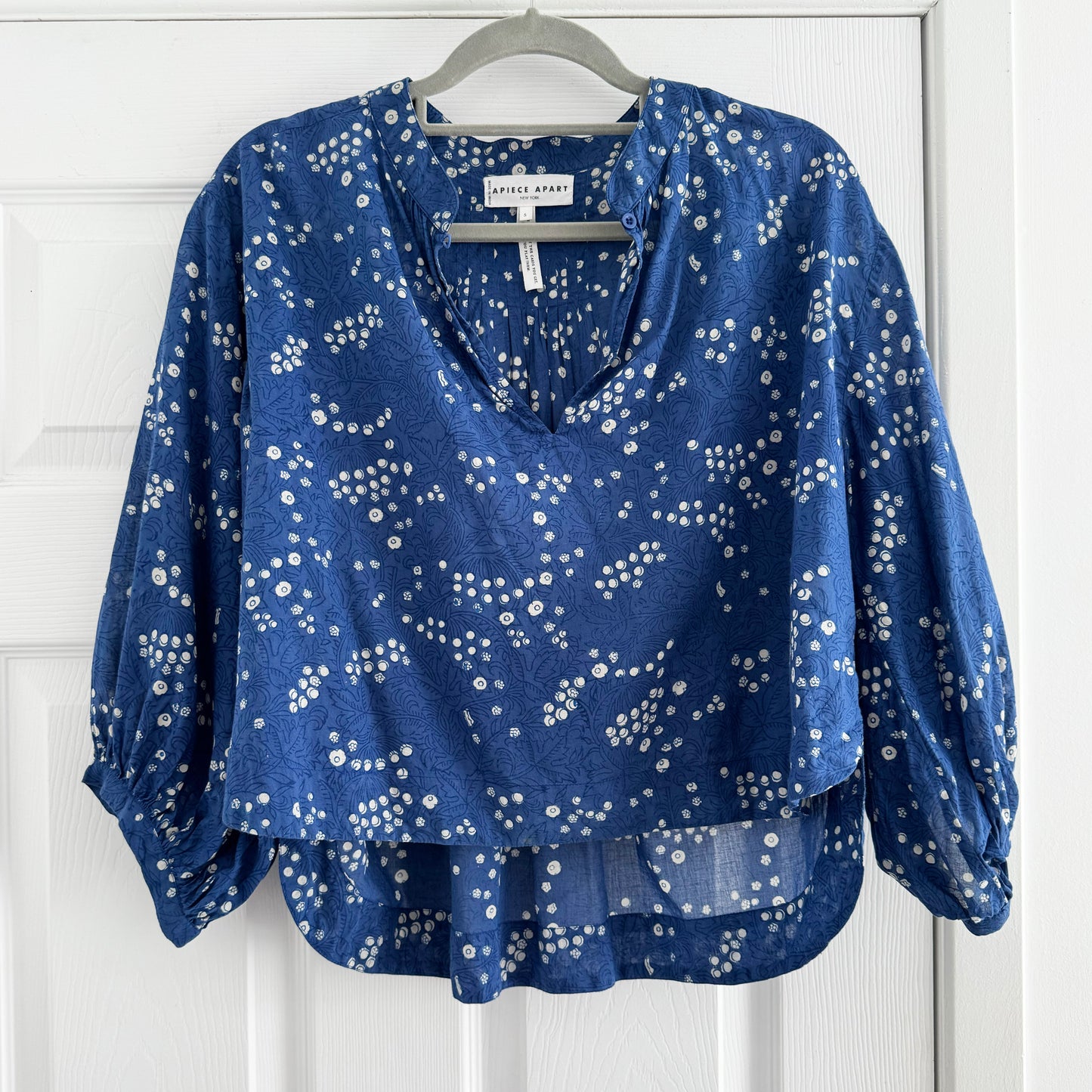 Apiece Apart "Topa" Printed Cotton Blouse in Blue, Size Small