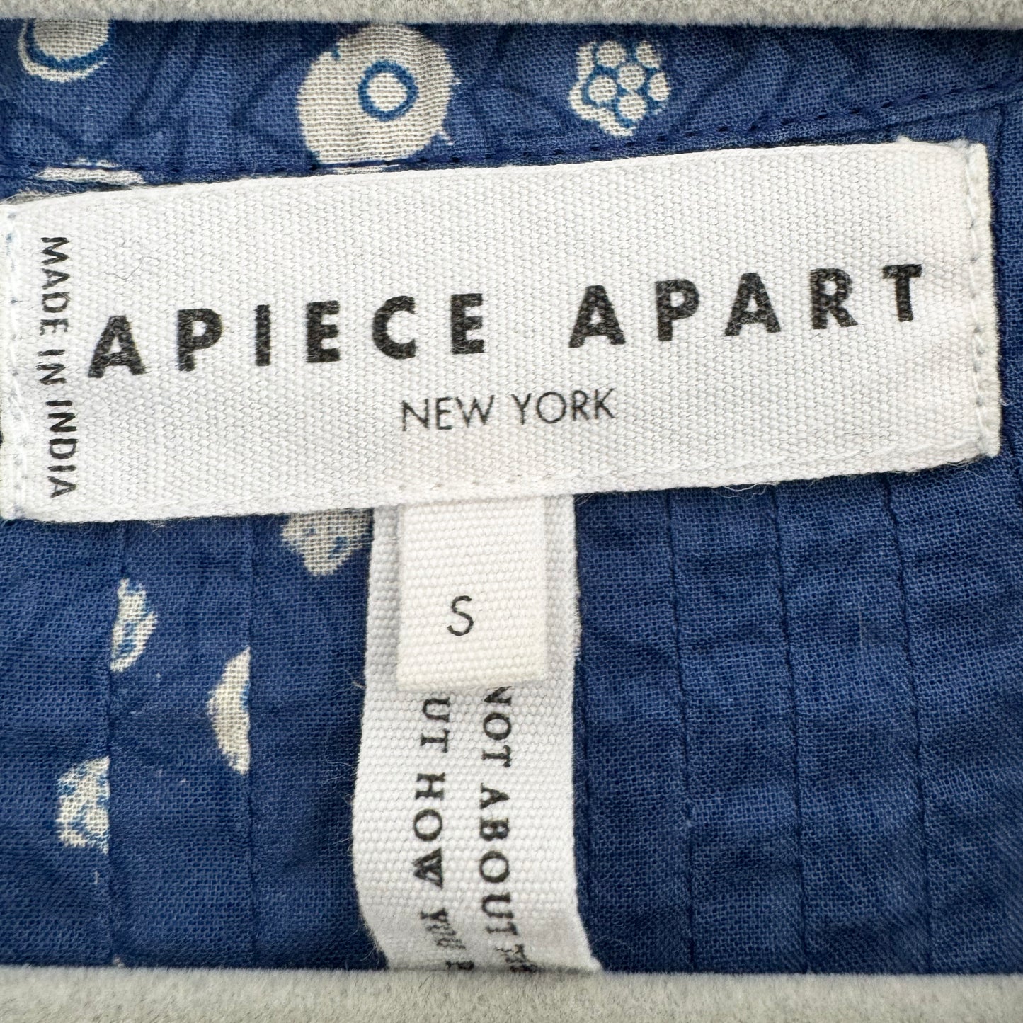 Apiece Apart "Topa" Printed Cotton Blouse in Blue, Size Small