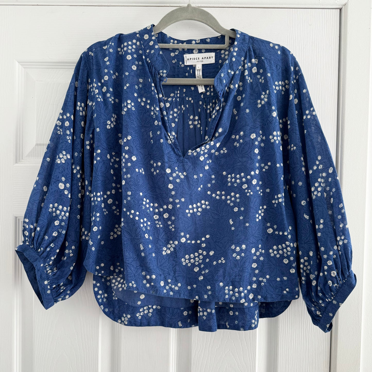 Apiece Apart "Topa" Printed Cotton Blouse in Blue, Size Small