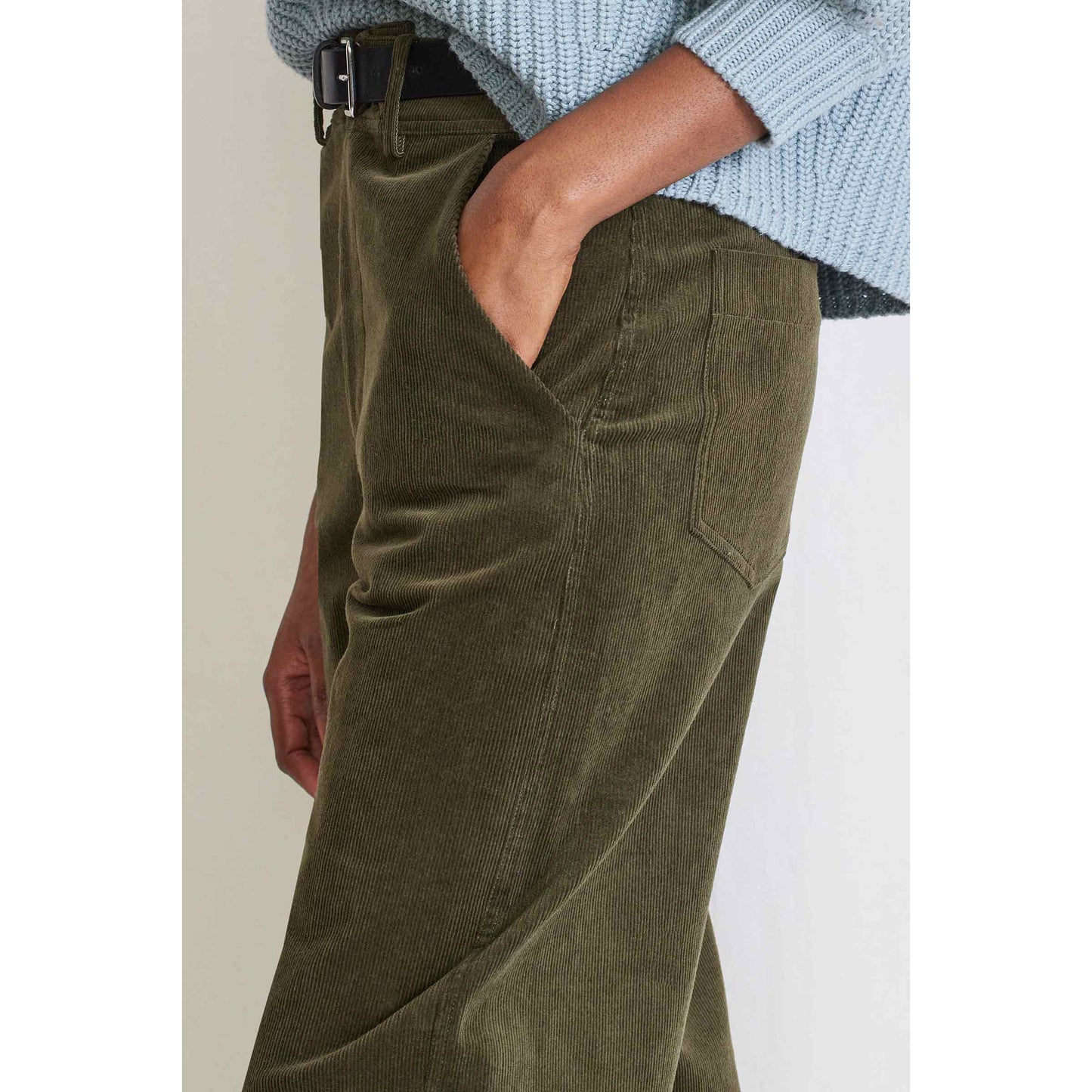 Apiece Apart Mari Barrel Pant in Khaki Green, size 8