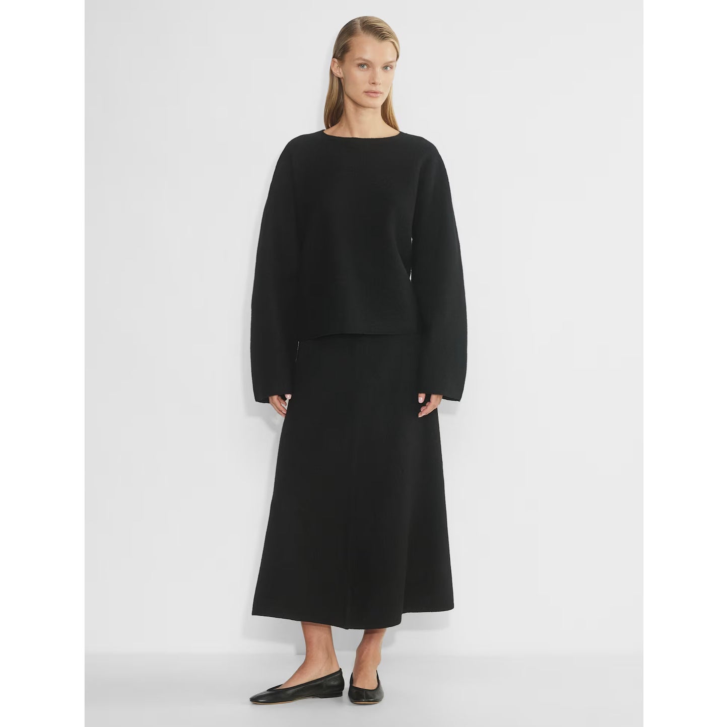 The Group (Aritzia) "Neutra" Wool Sweater in Black, size Small (Fits S/M)