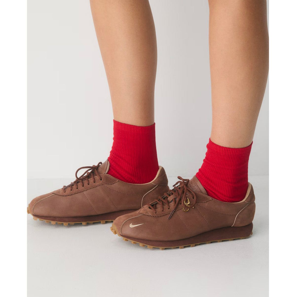 Aritzia x Nike LD-1000 "Edition A" Sneakers in Brown, size 8.5