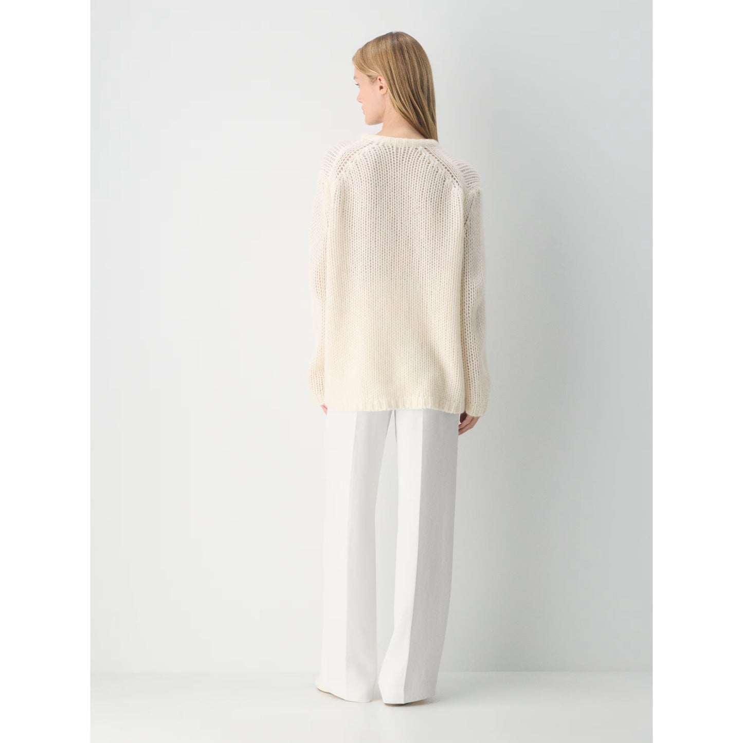Aritzia Oversize Mesh Cashmere Crew Neck in "Whisper White, size Small