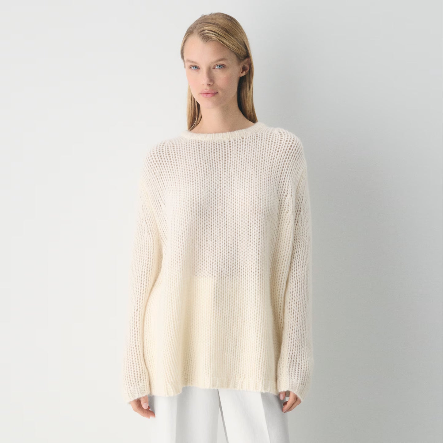 Aritzia Oversize Mesh Cashmere Crew Neck in "Whisper White, size Small