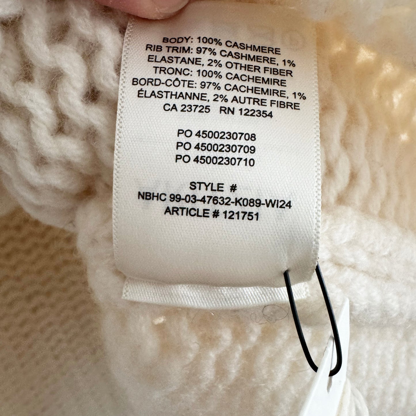 Aritzia Oversize Mesh Cashmere Crew Neck in "Whisper White, size Small