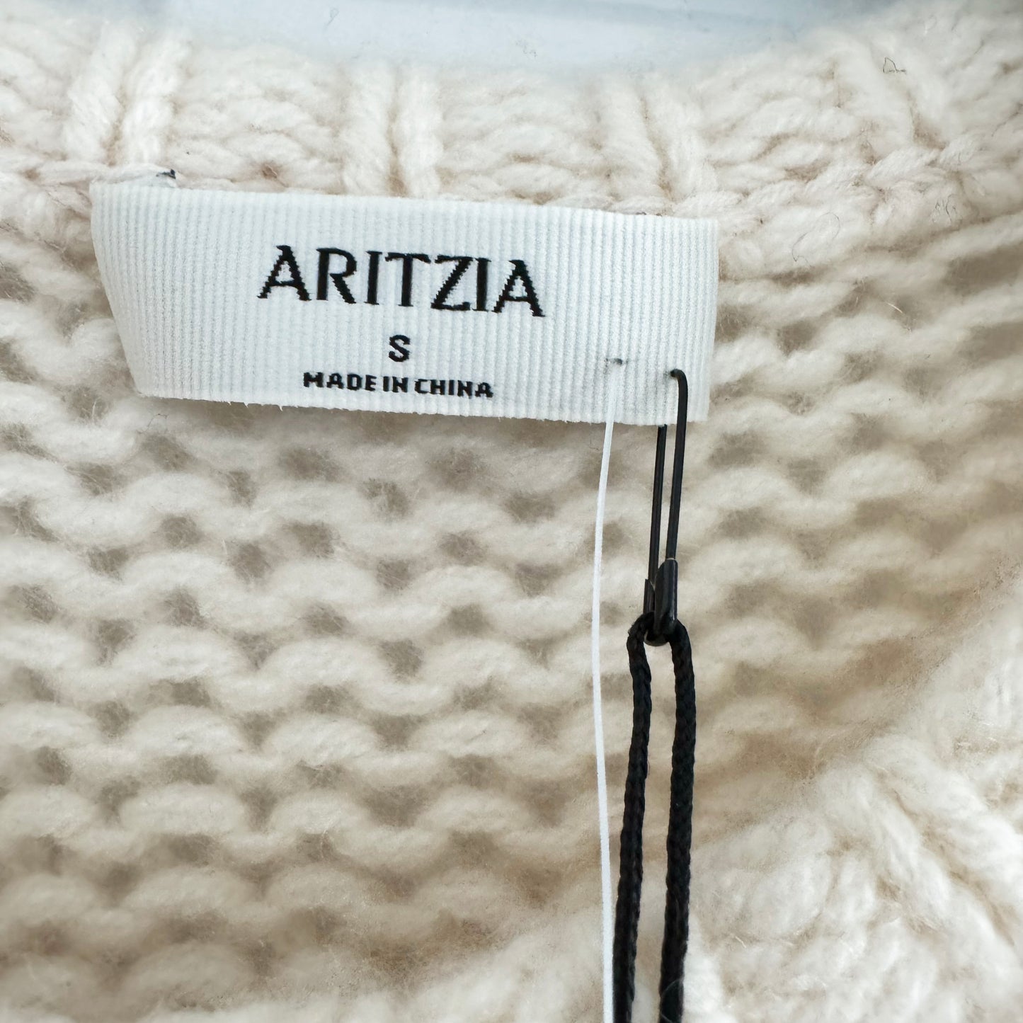 Aritzia Oversize Mesh Cashmere Crew Neck in "Whisper White, size Small
