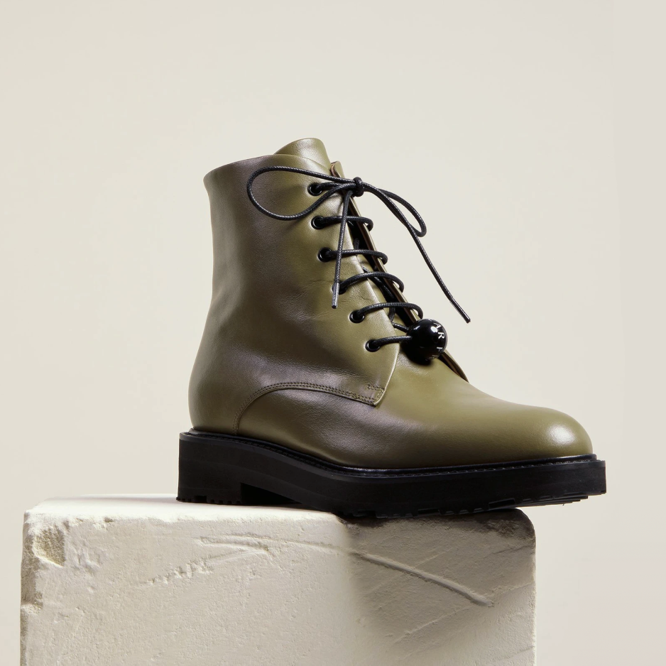 Dear Frances "Park" Boot in Green, size 37.5