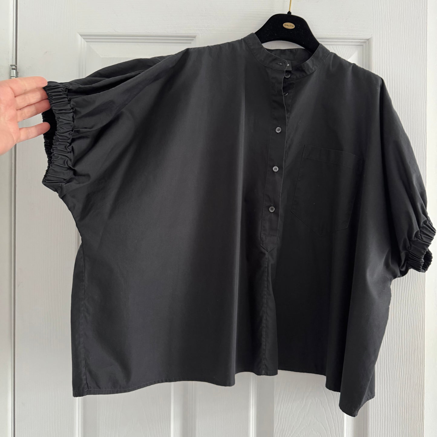 Aspesi Boxy Poplin Shirt in Black, size Medium