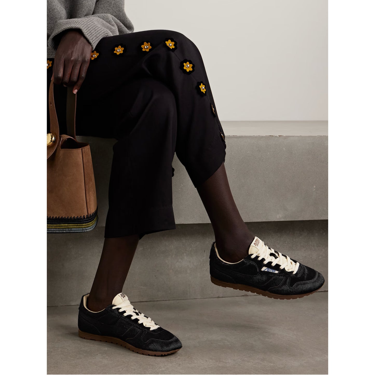 Autry "Windspin" Pony Hair Sneakers in Black, size 38