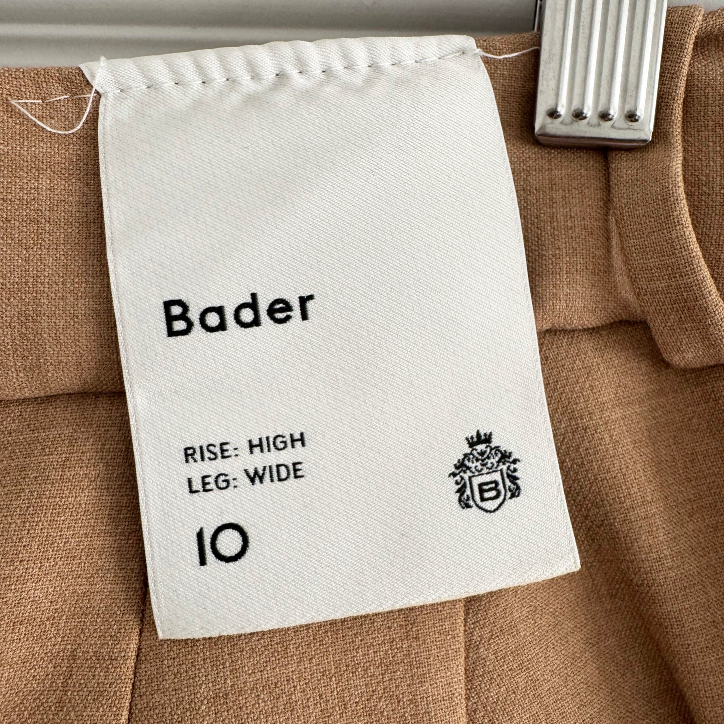 Babaton "Bader" Cargo Pant in "Heather Constant Camel", size 10 (fits 8?)
