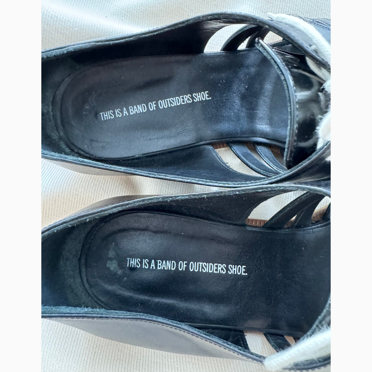 Band of Outsiders Strappy Derby's, size 40