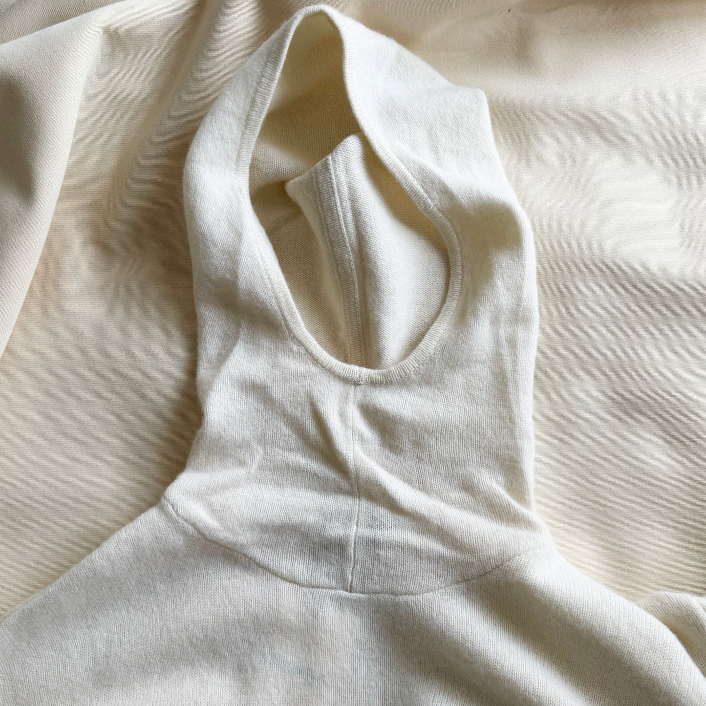 Barbour Evette Ladies Knitted Hoodie in "Birch", size 8US/12Uk