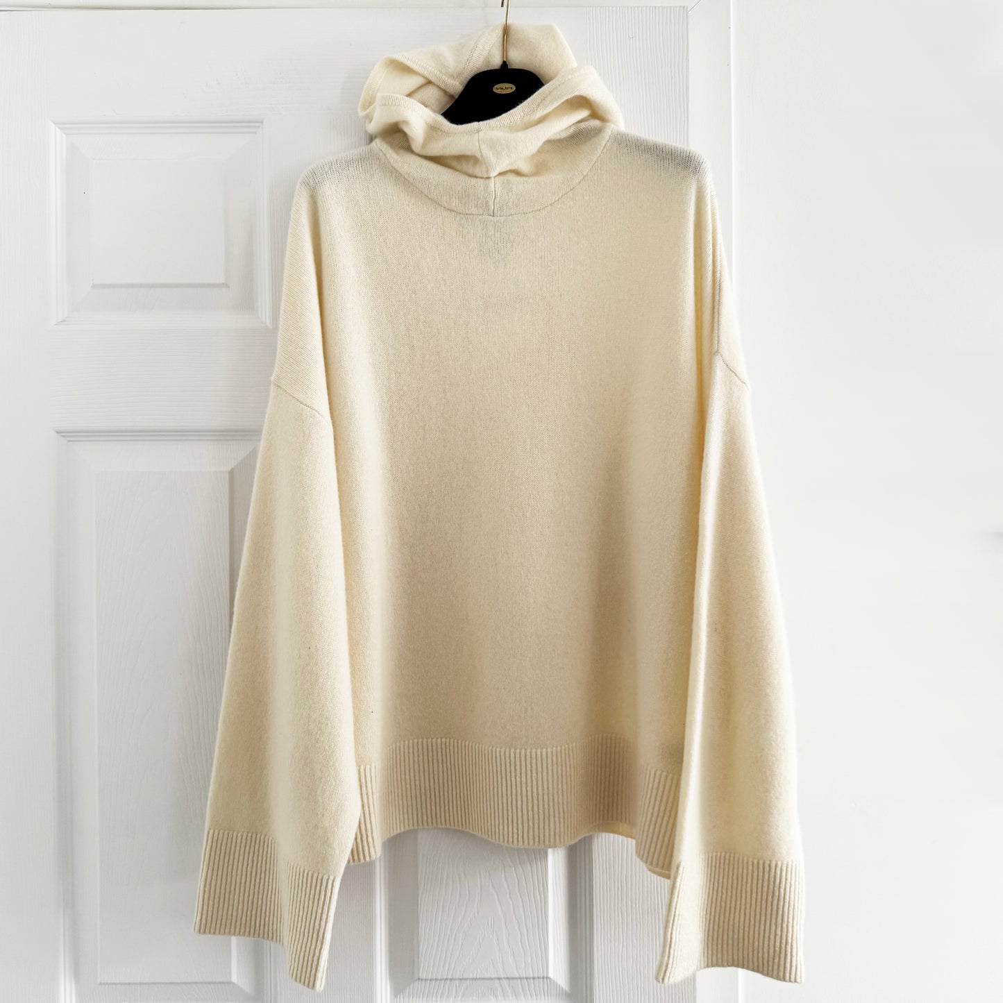 Barbour Evette Ladies Knitted Hoodie in "Birch", size 8US/12Uk