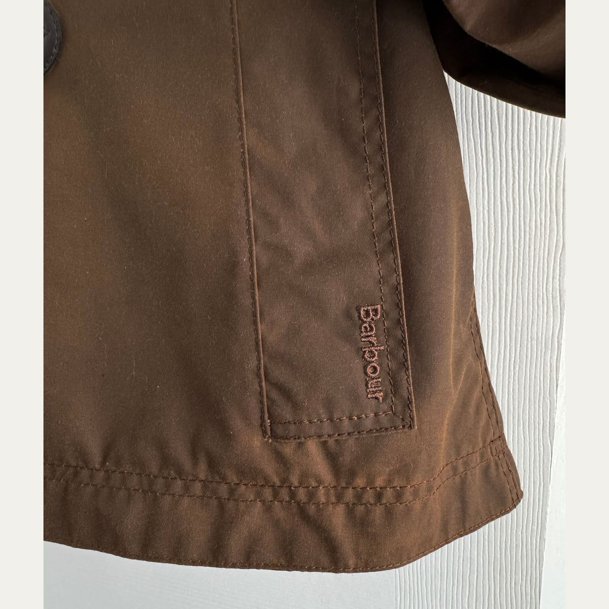 Barbour "Myla" Waxed Duffle Jacket in Brown, size 4US/8UK